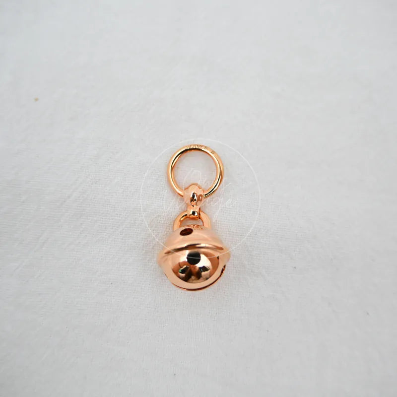 Hermès Charms Grelot Twilly Ring, pendant with bell-shaped charm and circular top ring detail