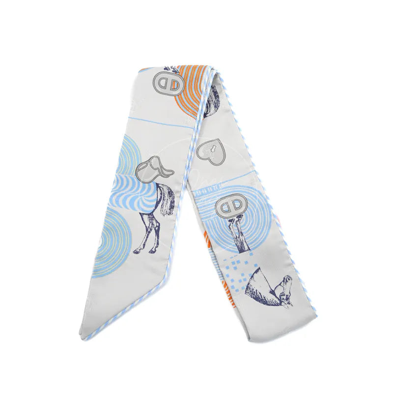 Hermès Garde-Robe Pop Twilly in grey silk 100%, featuring narrow twilly scarf and horse-and-carriage motifs, front view