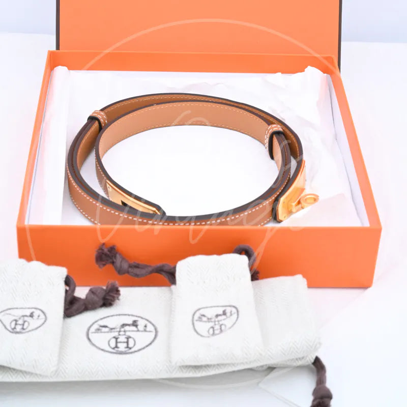 Hermès Kelly Belt, belt with metal buckle and orange presentation box detail