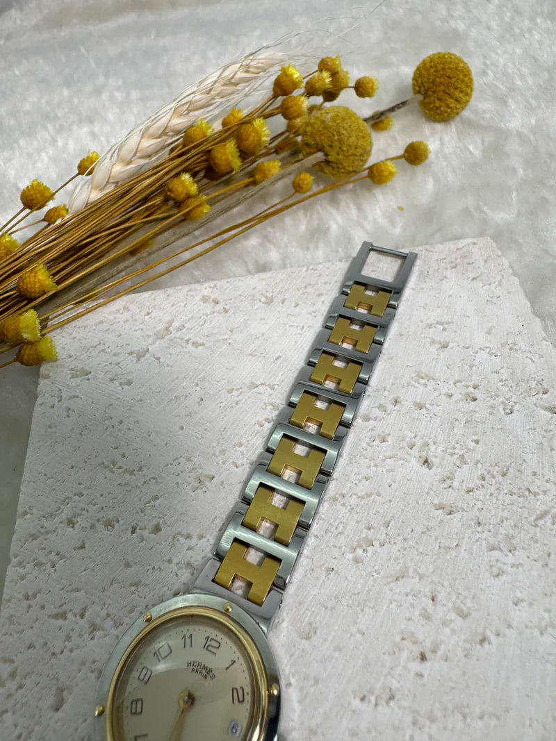 Hermès Classic Clipper watch, two-tone link bracelet and gold-tone geometric center links detail
