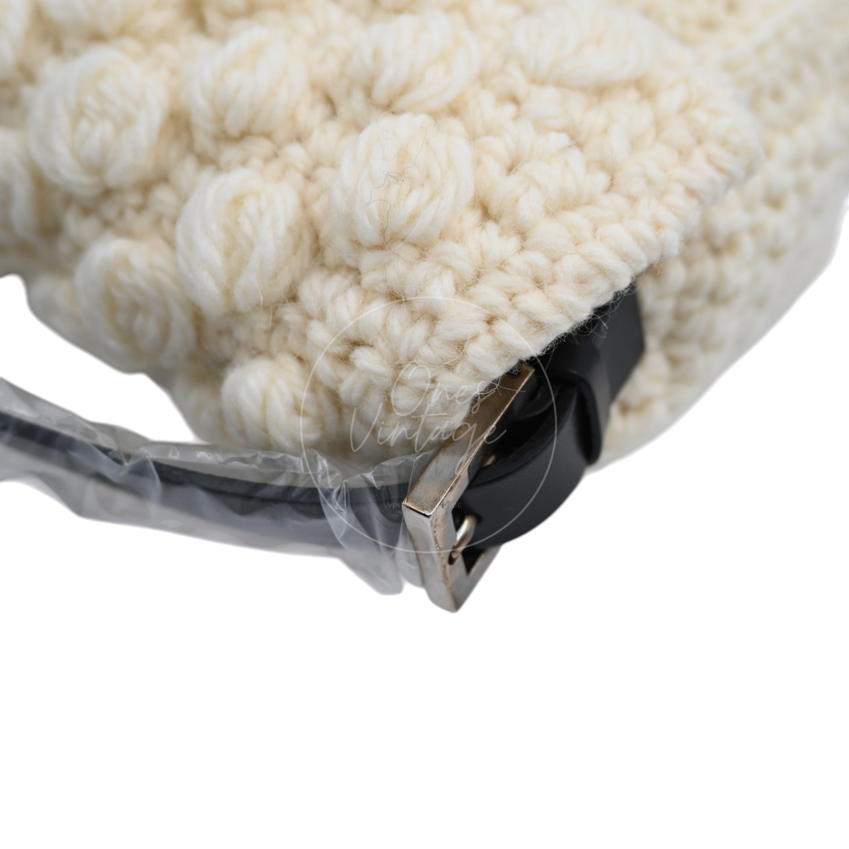 Fendi Mamma Baguette Knit Wool Handbag PHW White