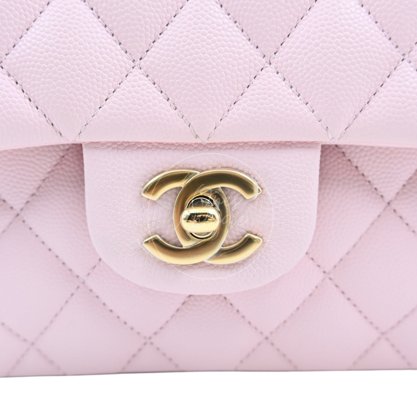 Chanel Caviar 22A Small Classic Double Flap Bag 23 GHW Pink 2022