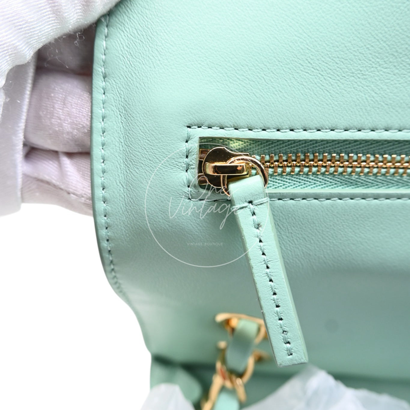Chanel Green Suede Maxi 32cm GHW Sereis HT