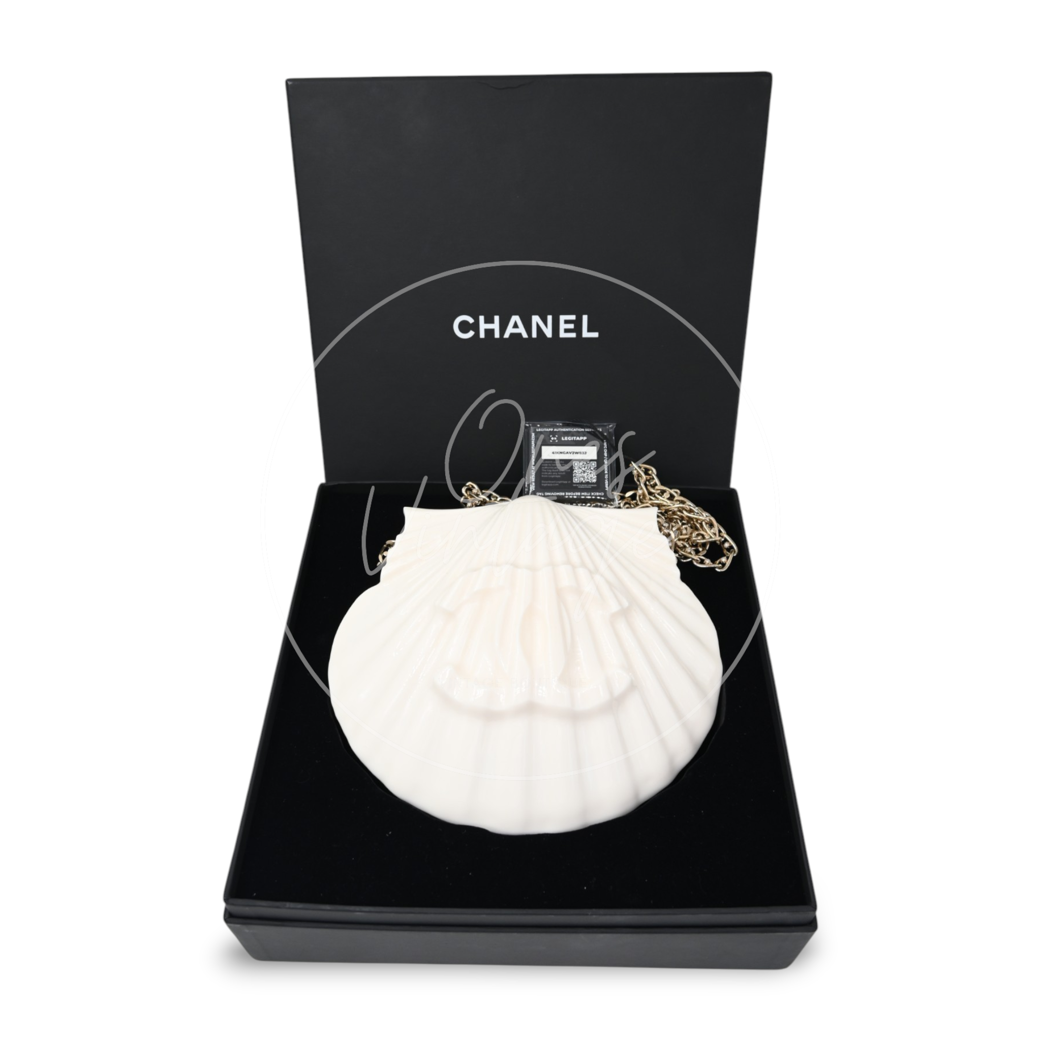 Chanel Plexiglass Evening On The Beach Shell GHW Cream White
