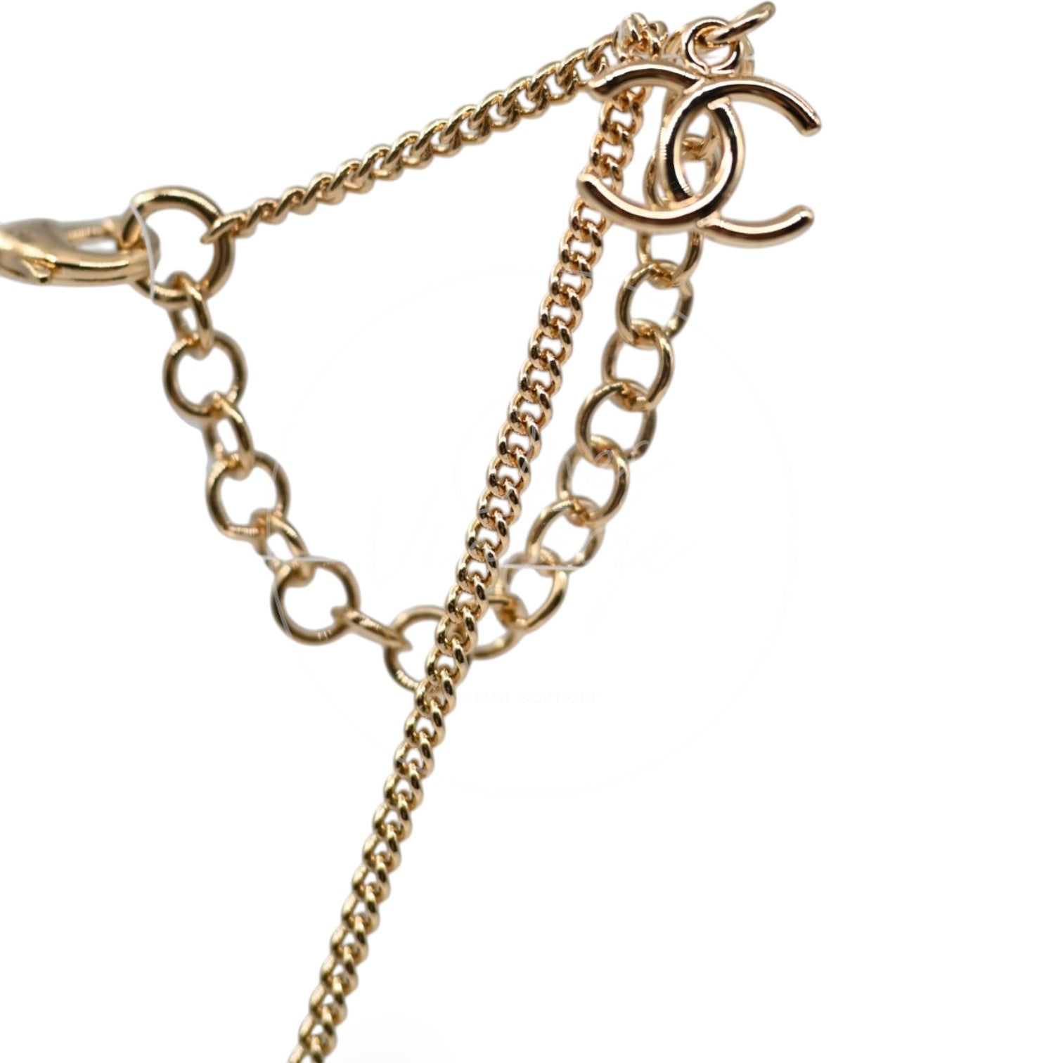 Chanel Interlocking CC Pendant Necklace GHW Gold 26A