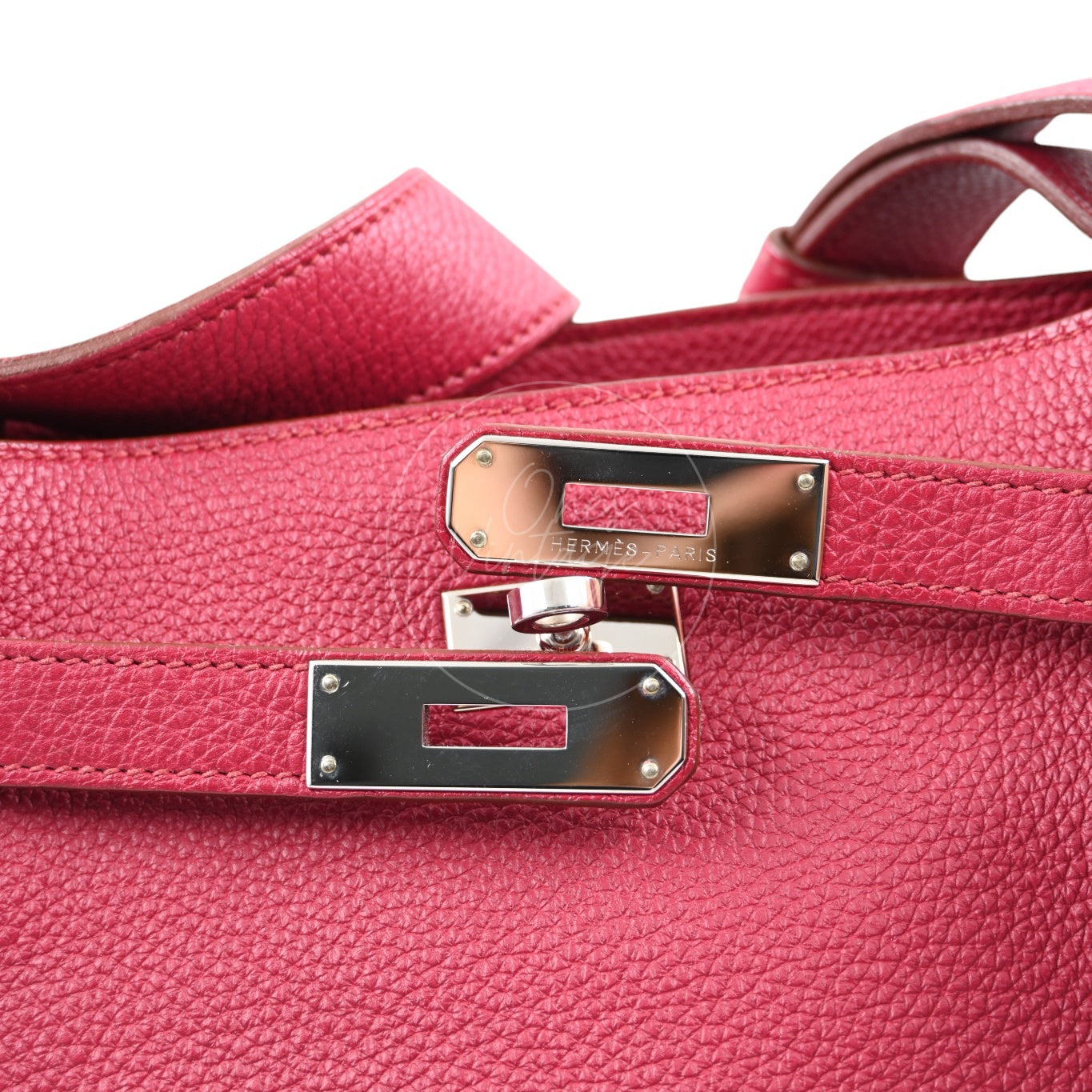 Hermes So Kelly 22 Red GHW Square O
