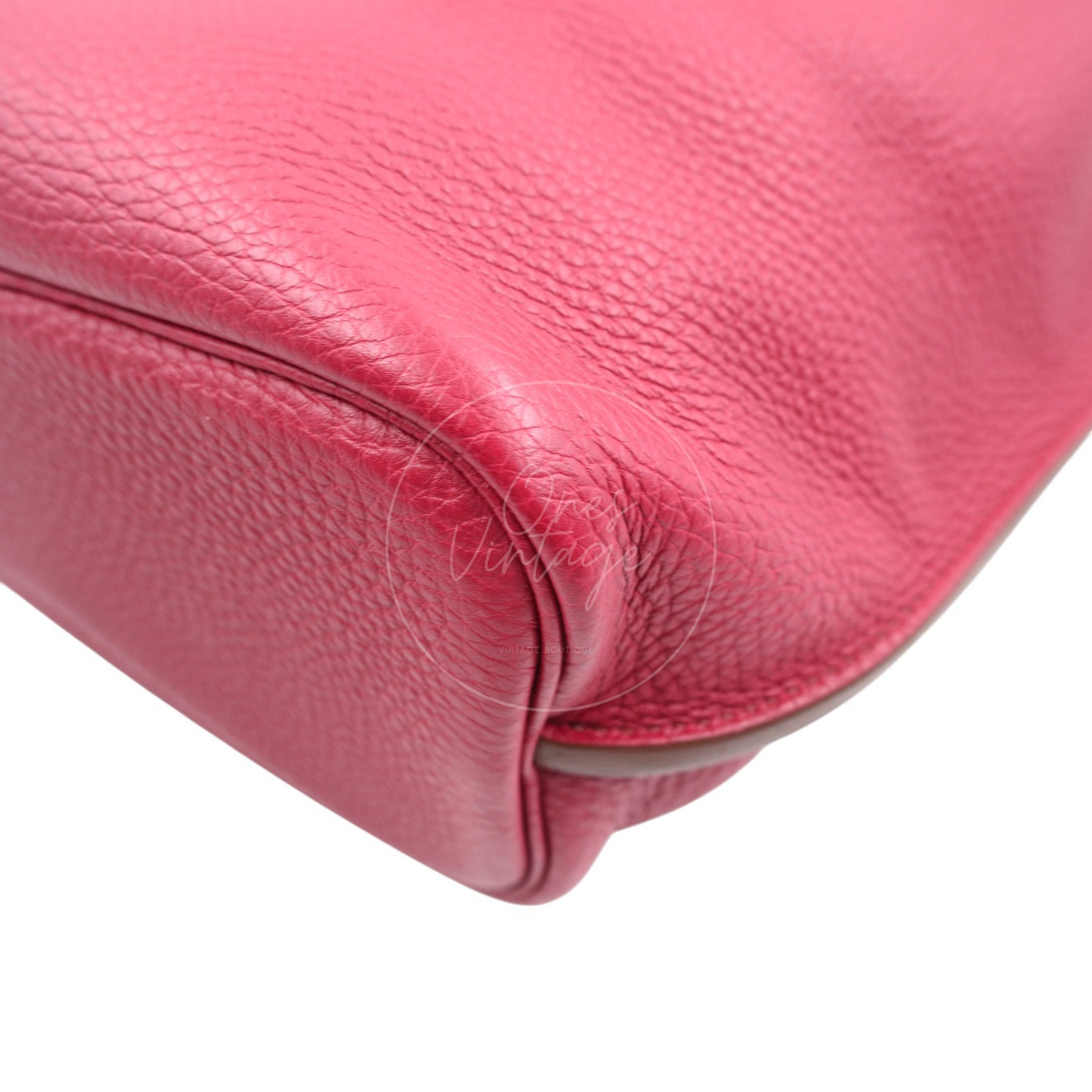 Hermes So Kelly 22 Red GHW Square O