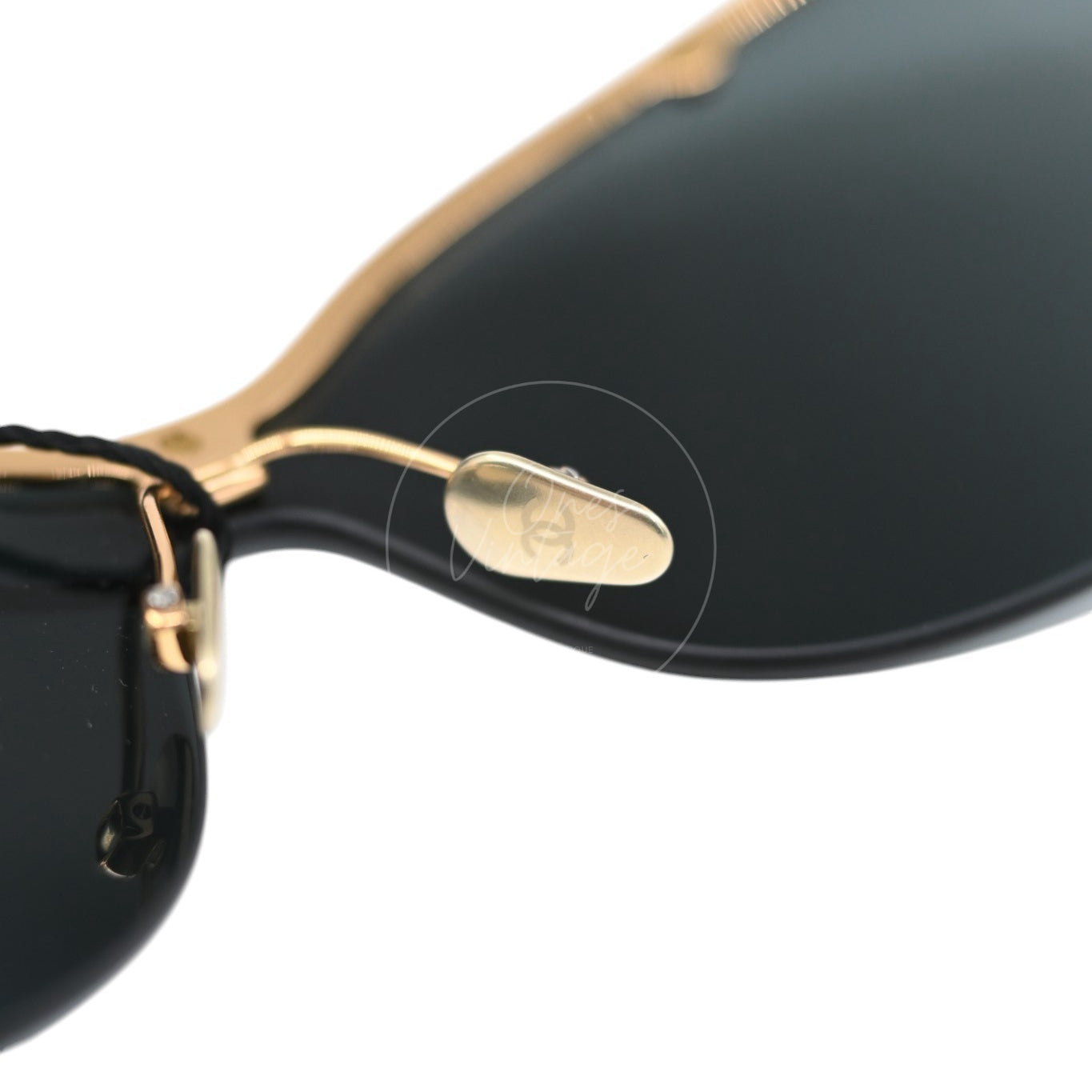 Chanel Sunglasses Gold-Tone Metal Frame Black Gold 26M