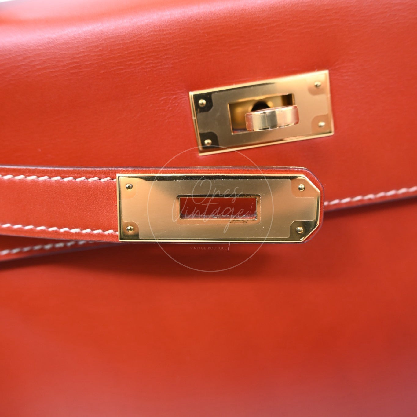 Hermes Kelly 28 Box Leather Handbag GHW Brique Circle W