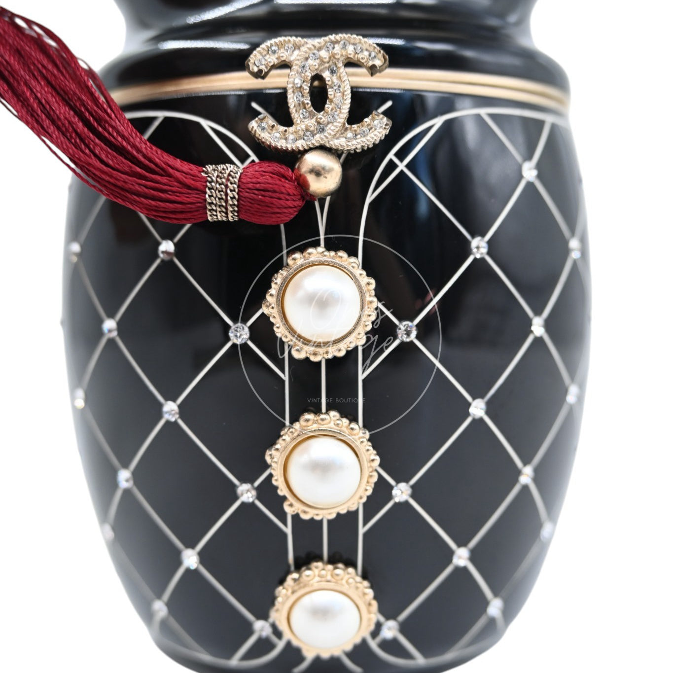 Chanel Paris-Bombay Métiers d'Art Matryoshka Doll Minaudière Black Resin GHW Black & Gold Series 16