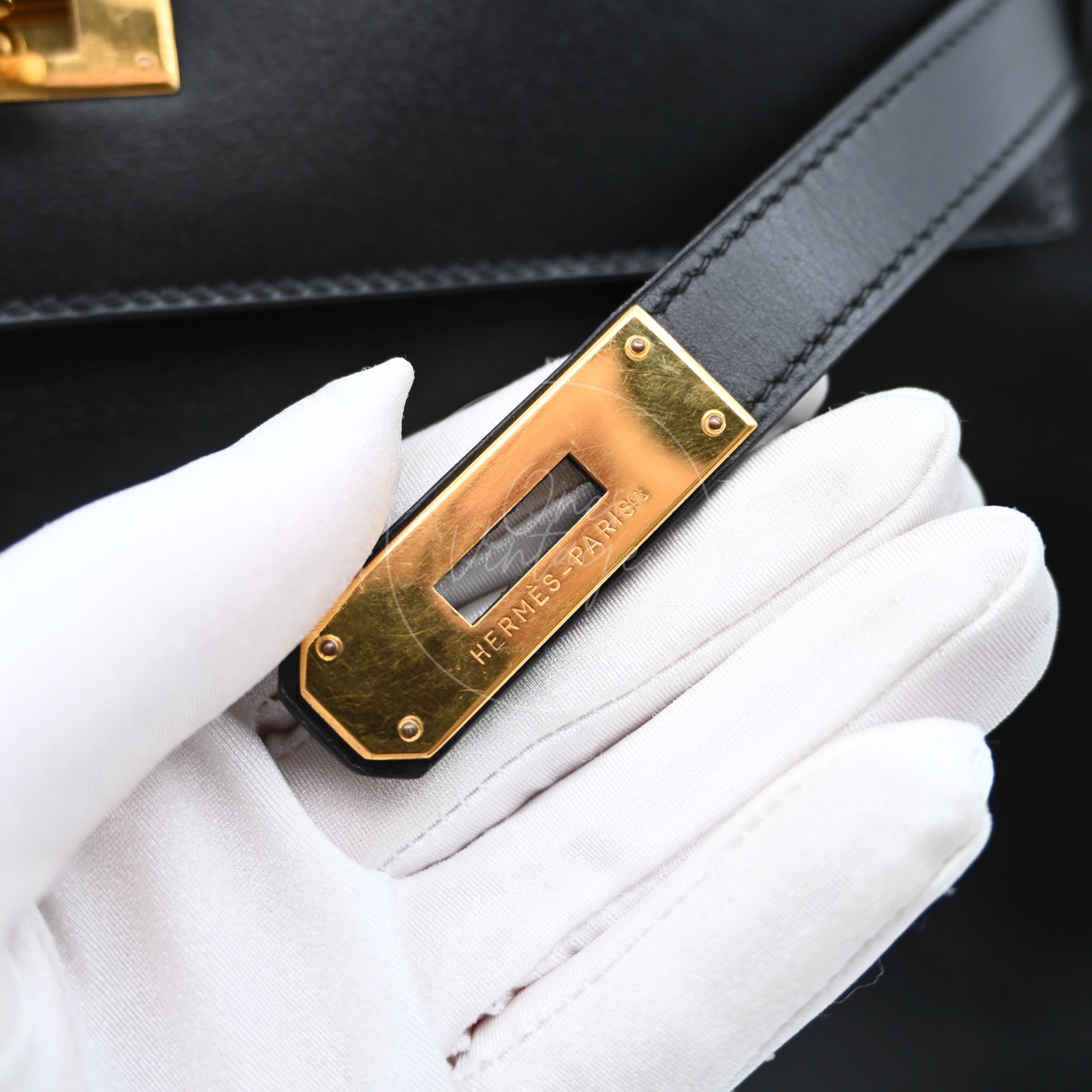 Hermes Kelly 32 Box GHW Black Circle X