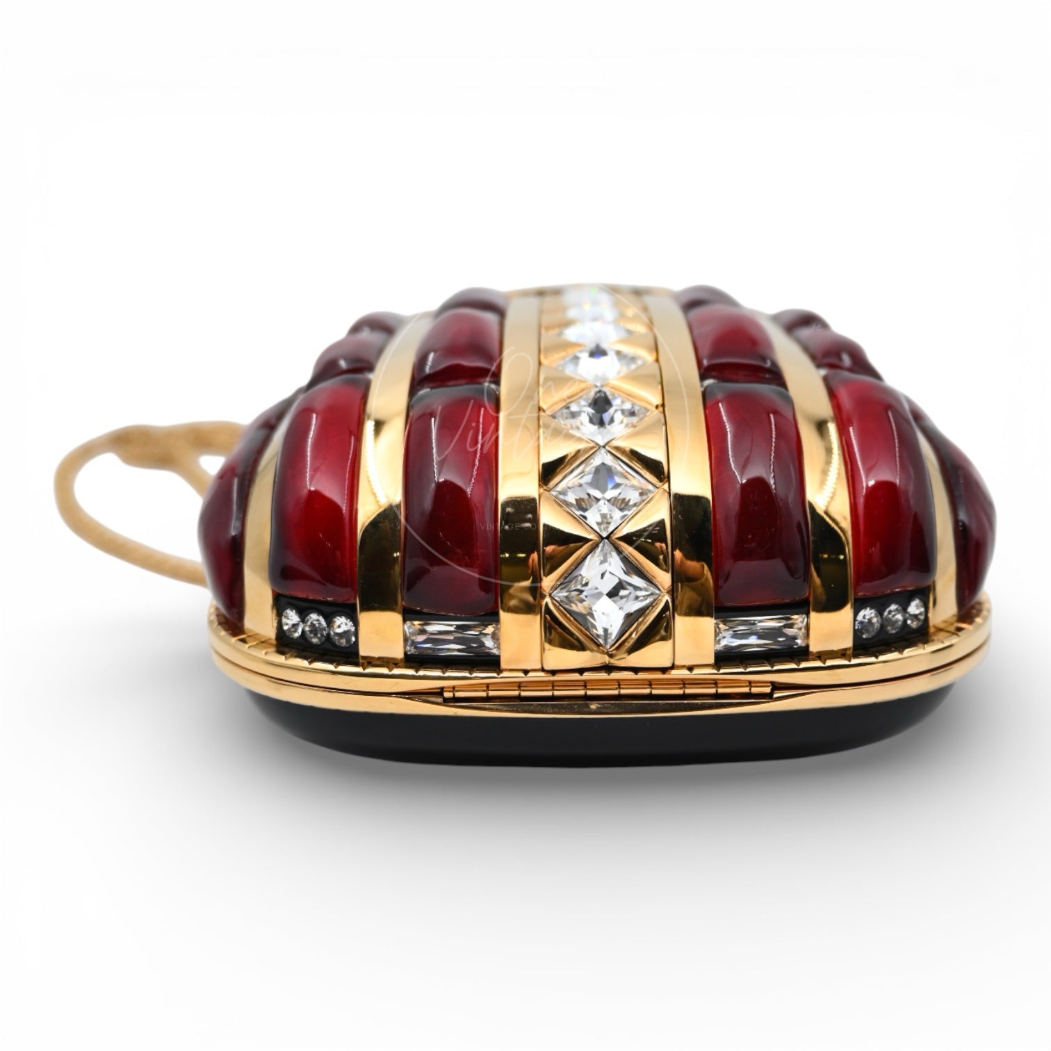 Chanel Egypt Scarab Bag Evening Clutch Bag from Chanel's 2019 Métiers d'Art collection GHW Multicolour Series 27