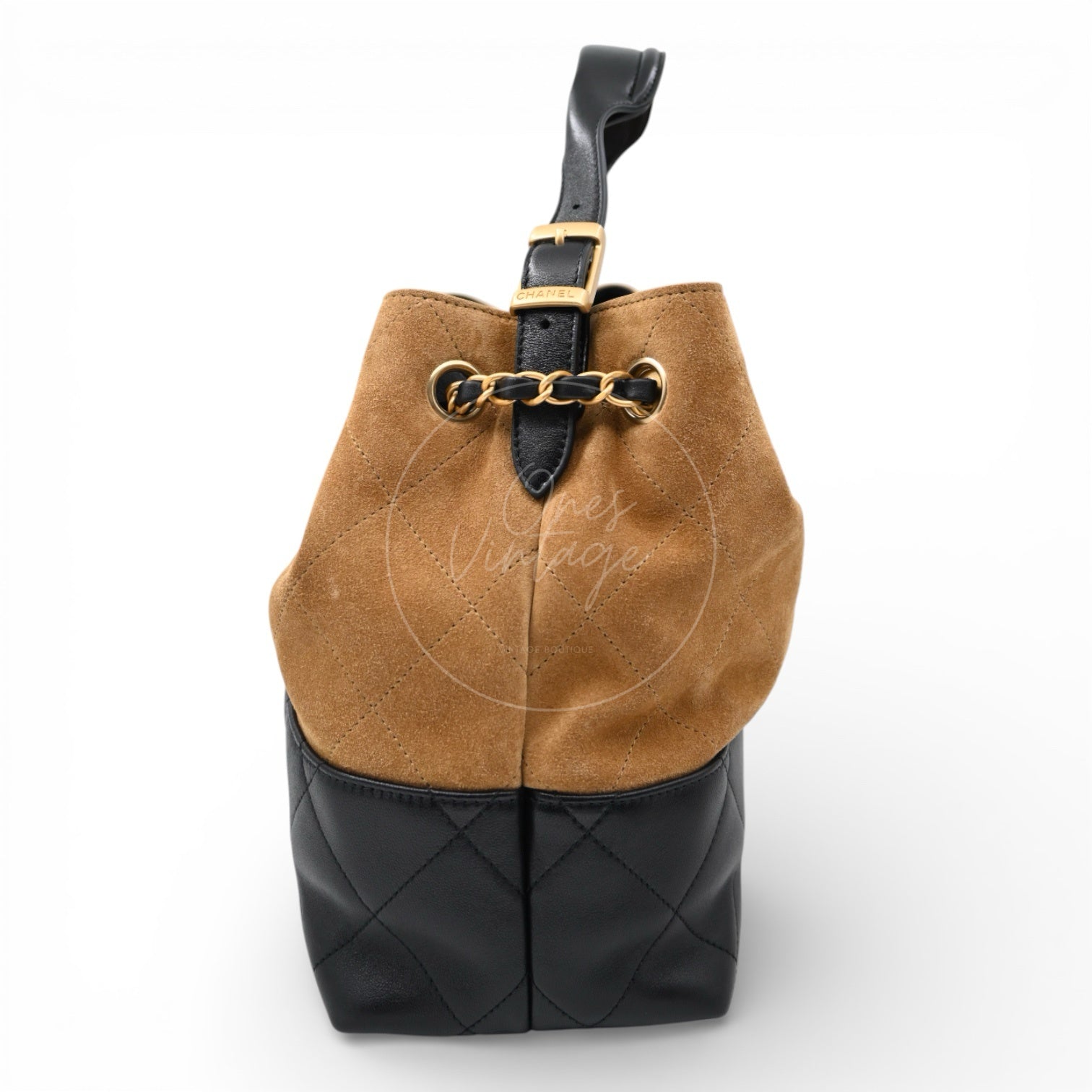 Chanel 25A Hobo Suede and Lambskin Shoulder Bag GHW Beige Black 2025