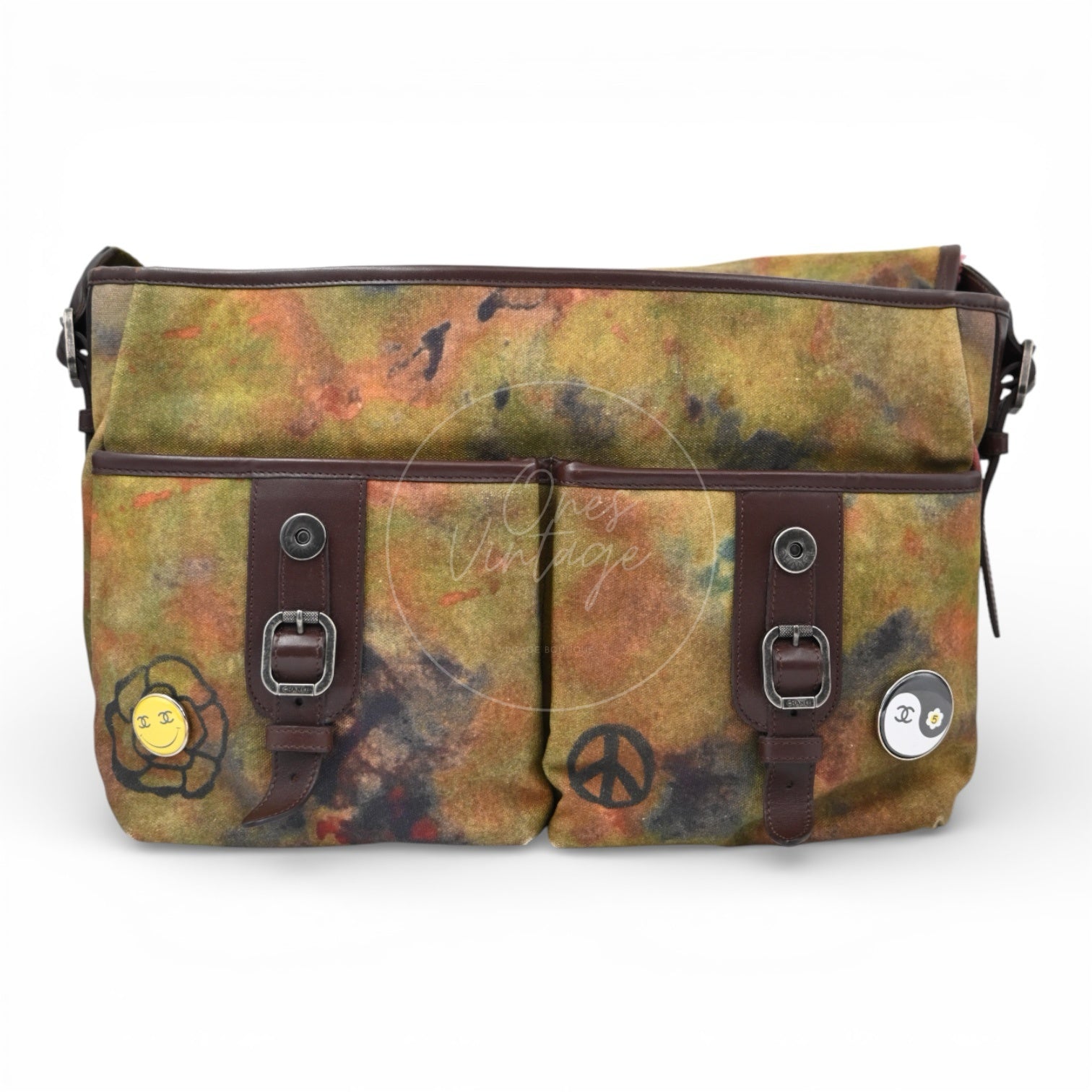 Chanel On the Pavements Graffiti Washed Toile Large Multicolor Messenger Bag PHW Multicolour Series 20