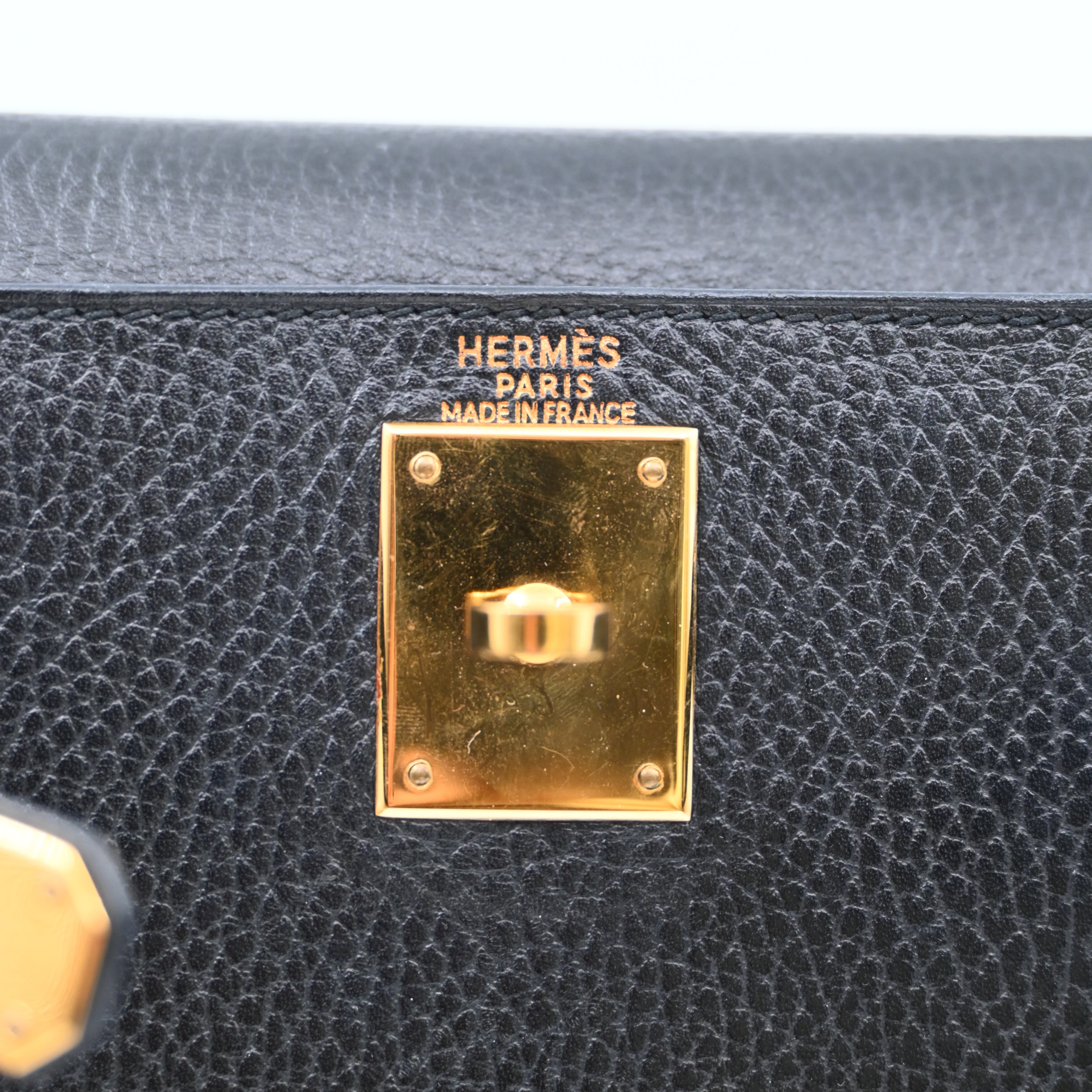 [Pre-owned Hermes Kelly 28 K28 Black Ardennes Stamp Square C handbag
