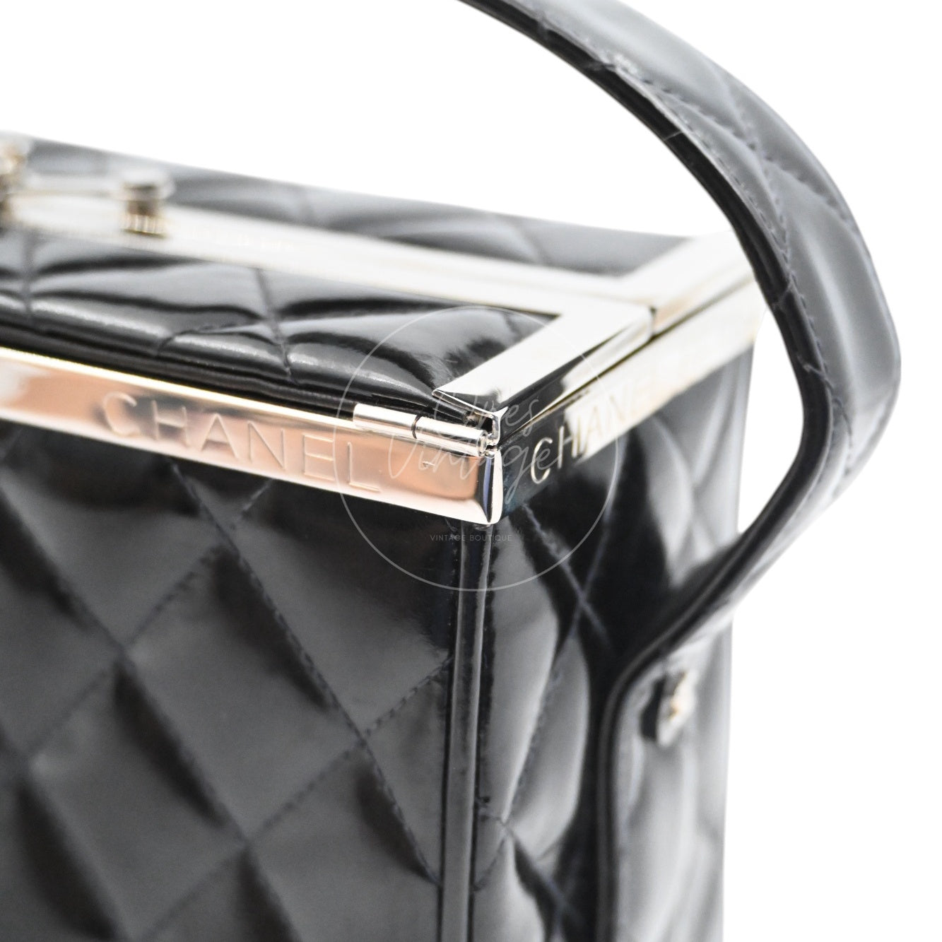 Chanel Vintage Black Patent Vanity Box Handbag SHW Black Series 4