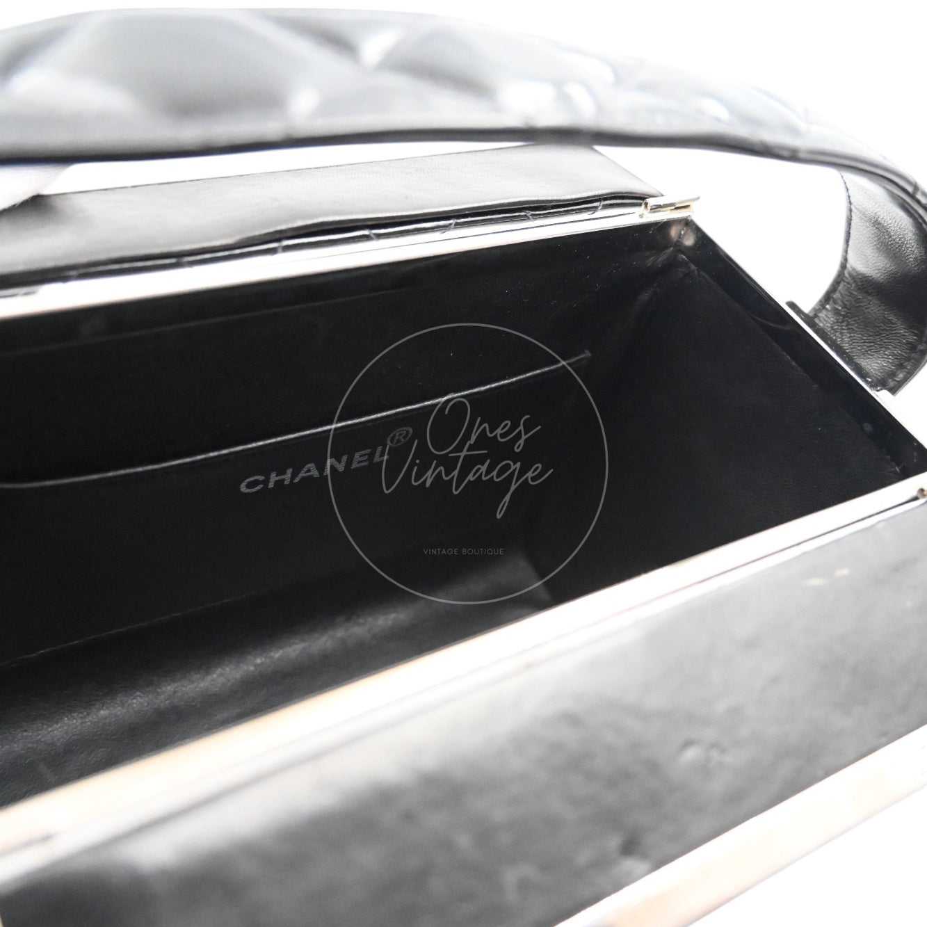 Chanel Vintage Black Patent Vanity Box Handbag SHW Black Series 4