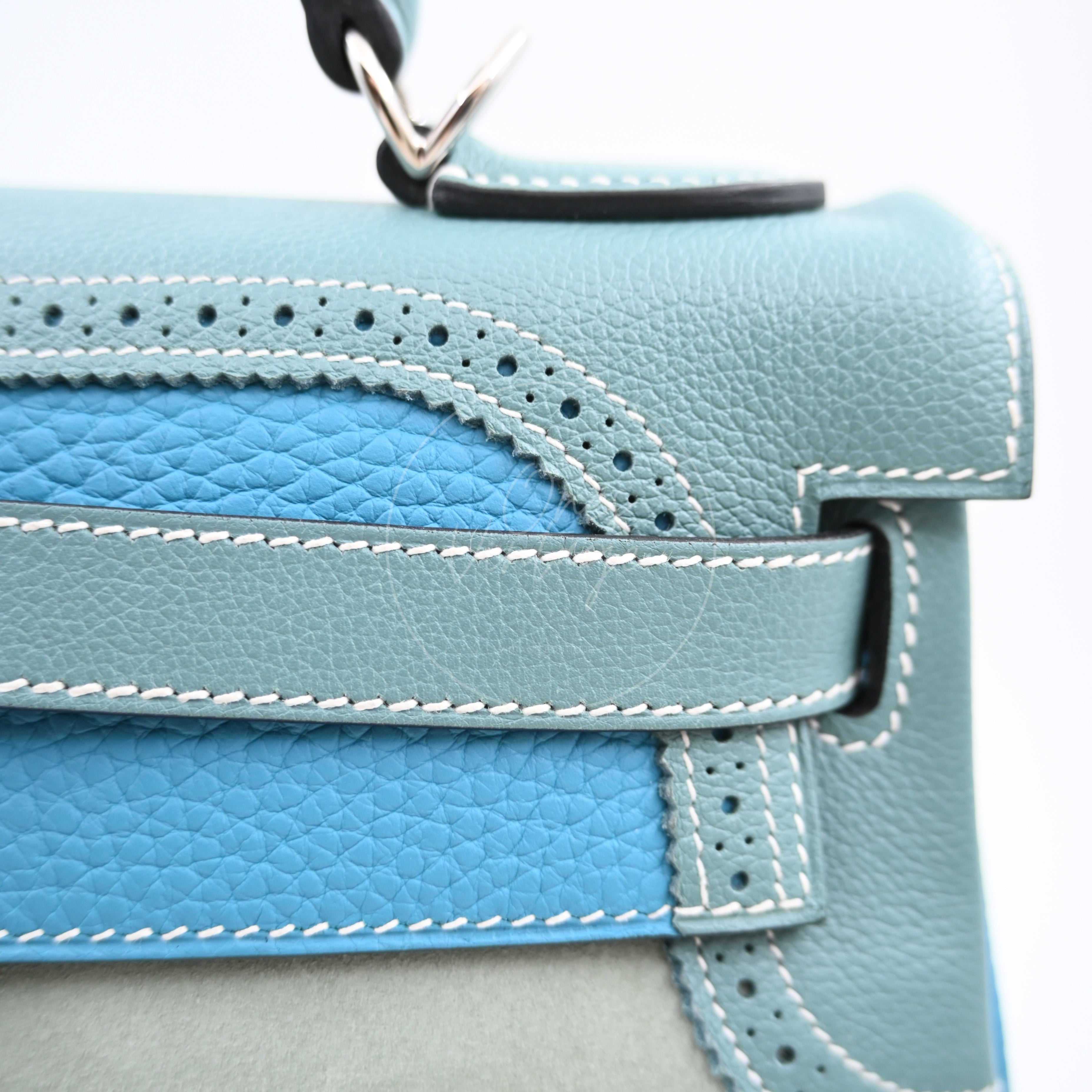 Hermes Kelly Ghillies 32 Turquoise Doblis Suede Clemence Evercolor Bag PHW Tricolour Square R