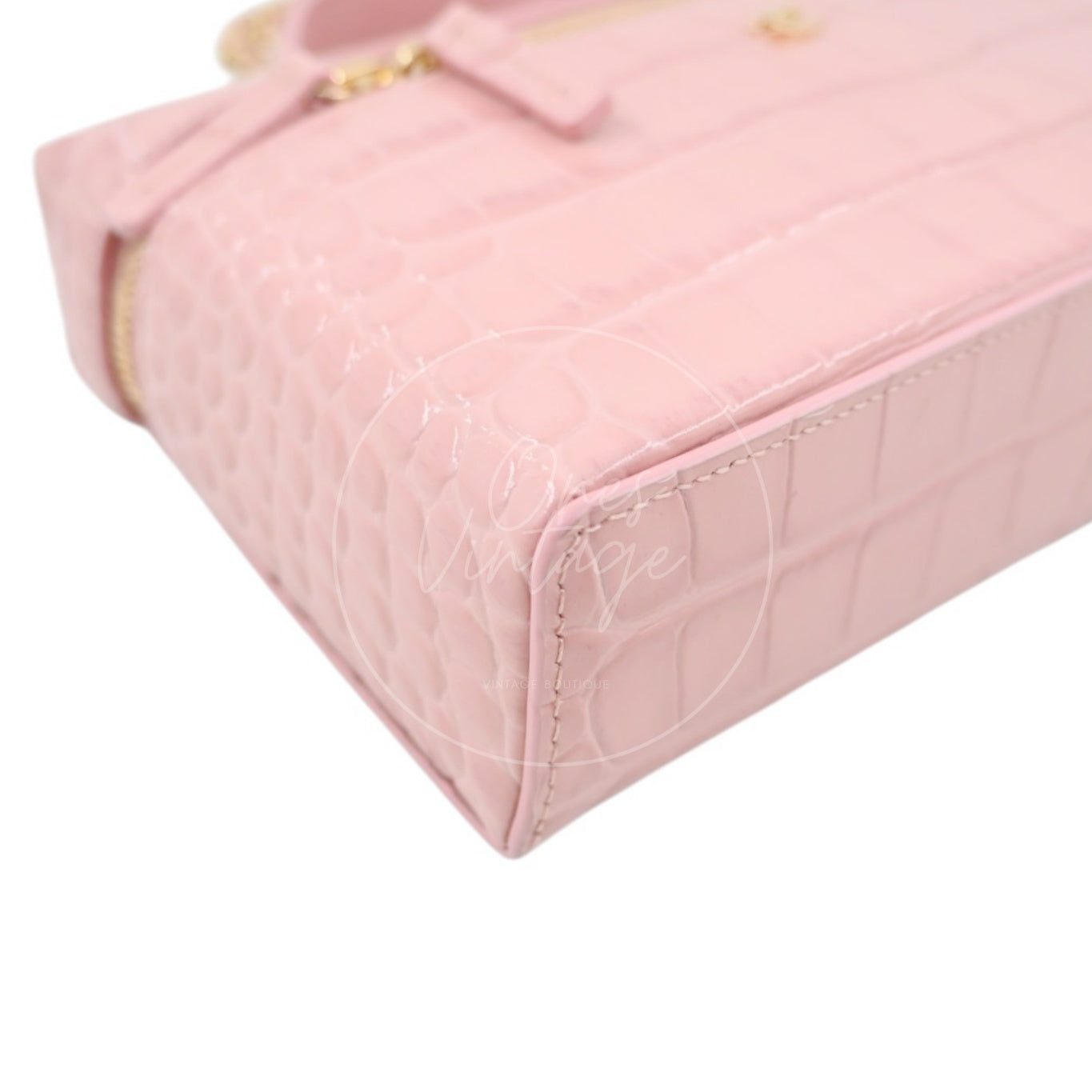 Chanel Calfskin Crocodile Embossed Slim Vanity Case With Chain Pink GHW Series K3