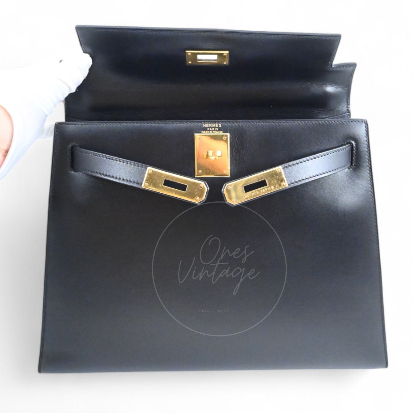 Hermes Kelly 28 Box GHW Black Circle Z