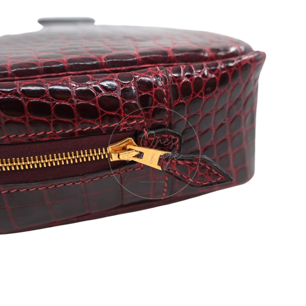 Hermès 28 Plume Elan Burgundy Crocodile Handbag GHW Square F