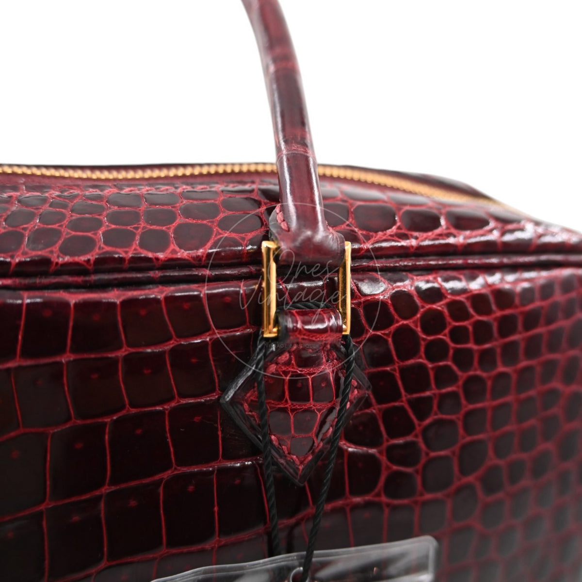 Hermès 28 Plume Elan Burgundy Crocodile Handbag GHW Square F