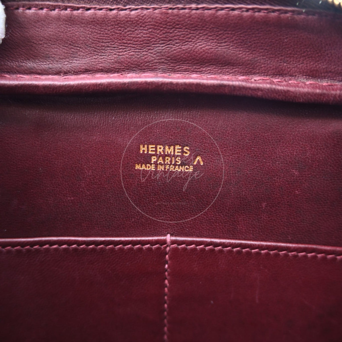 Hermès 28 Plume Elan Burgundy Crocodile Handbag GHW Square F