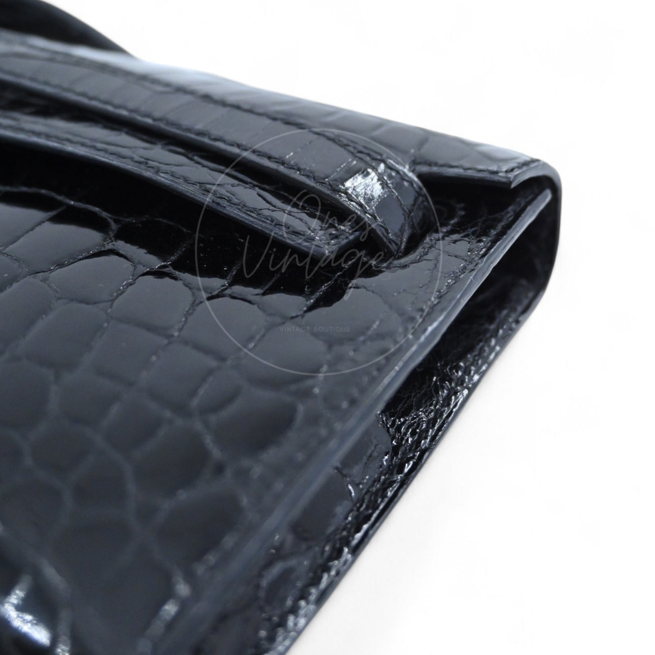 Hermes Kelly Cut Shiny-Croco GHW Black Square R
