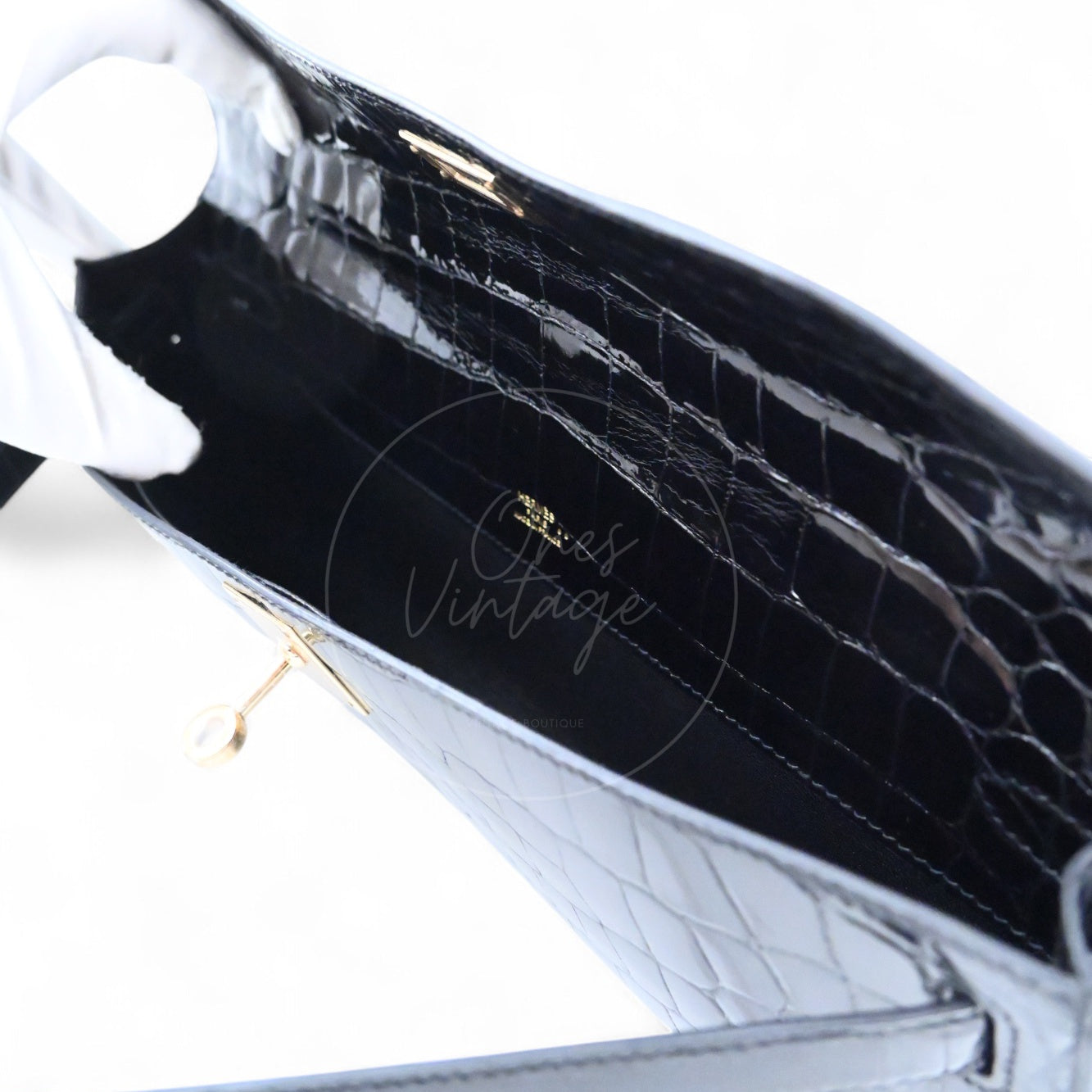 Hermes Kelly Cut Shiny-Croco GHW Black Square R