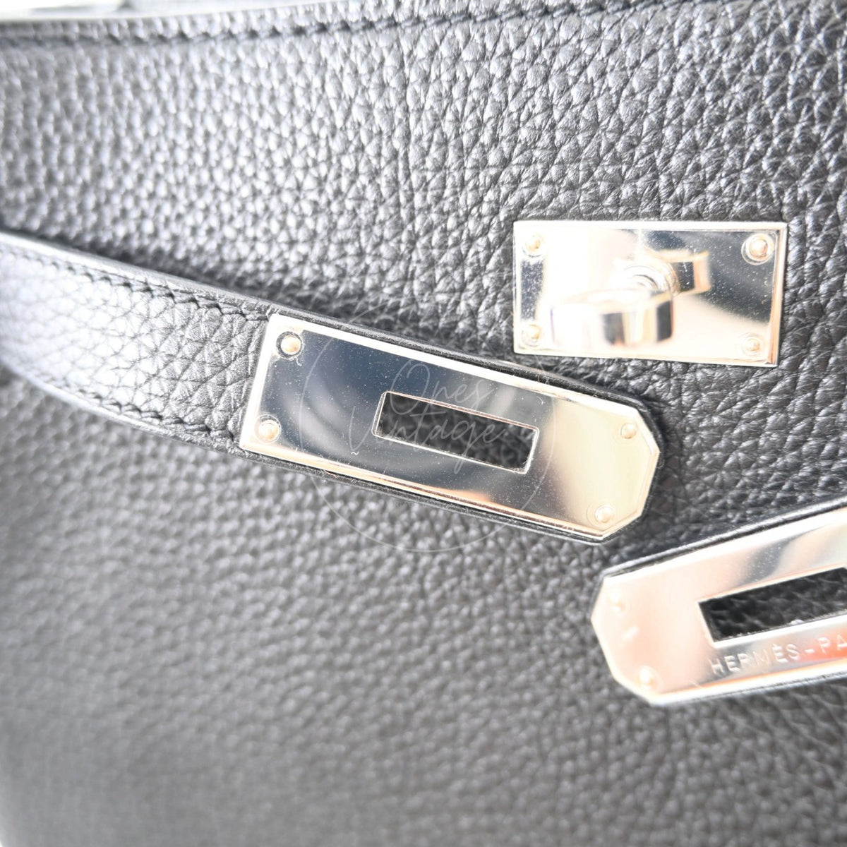 Hermès So Kelly 22 Togo Black GHW Square M