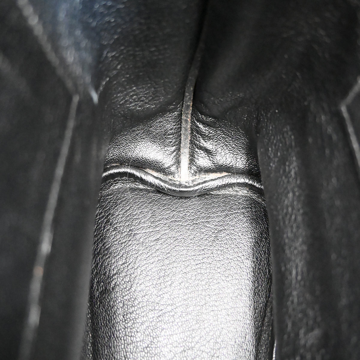 Hermès So Kelly 22 Togo Black GHW Square M