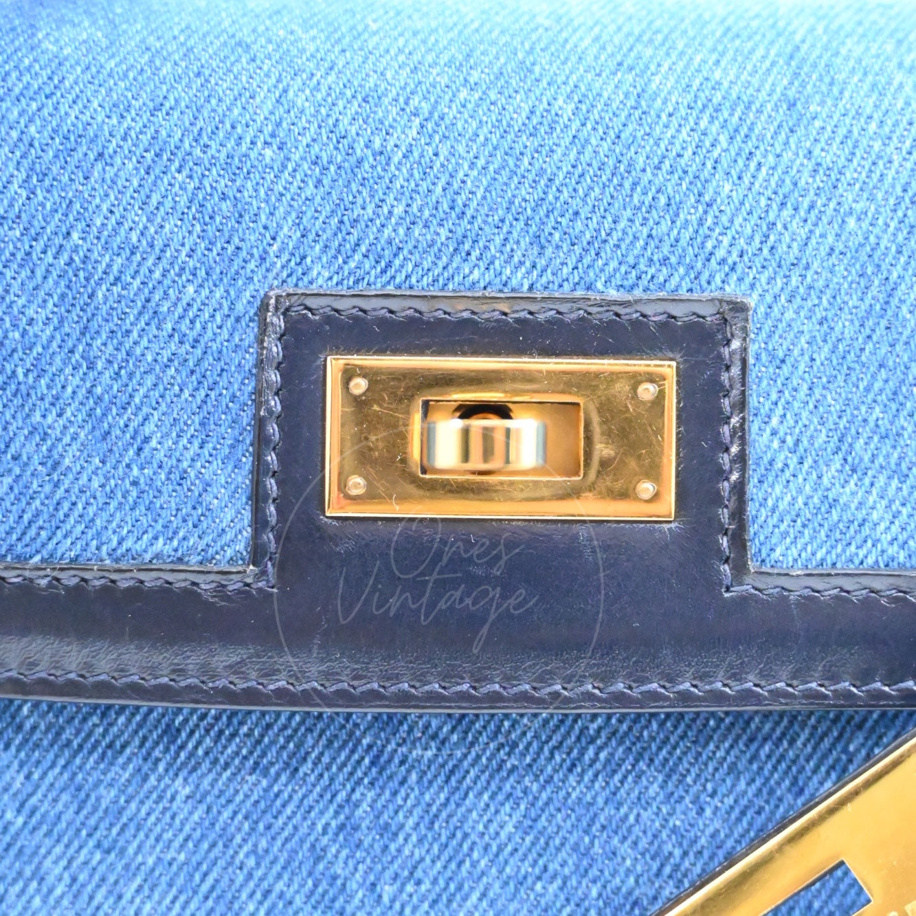 Hermes Kelly 28 Box Denim Jean GHW Navy Circle U