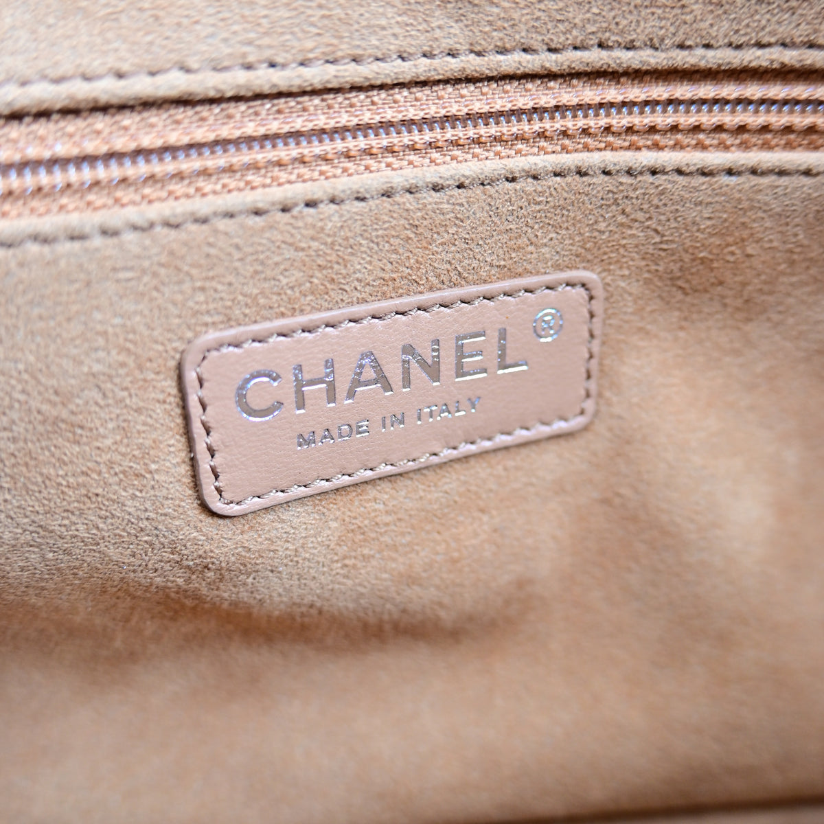Chanel Paris Dallas Metiers D'art Medium Classic Flap Shoulder Bag Series 19