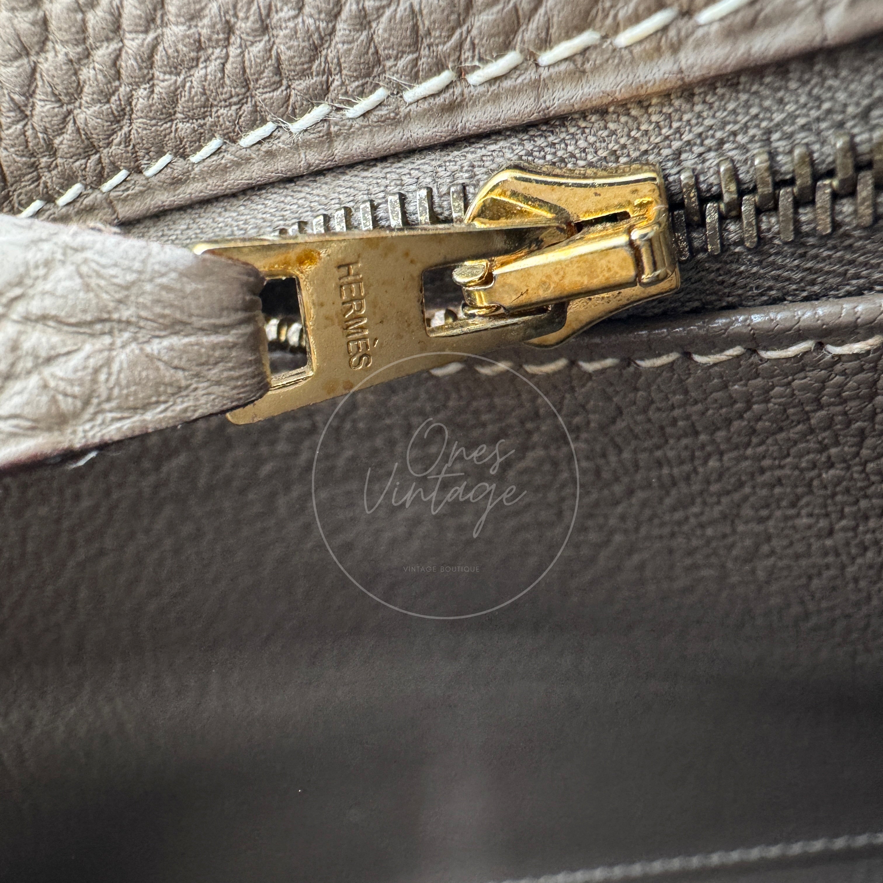 Hermes Kelly 28 Togo Etoupe GHW Stamp T