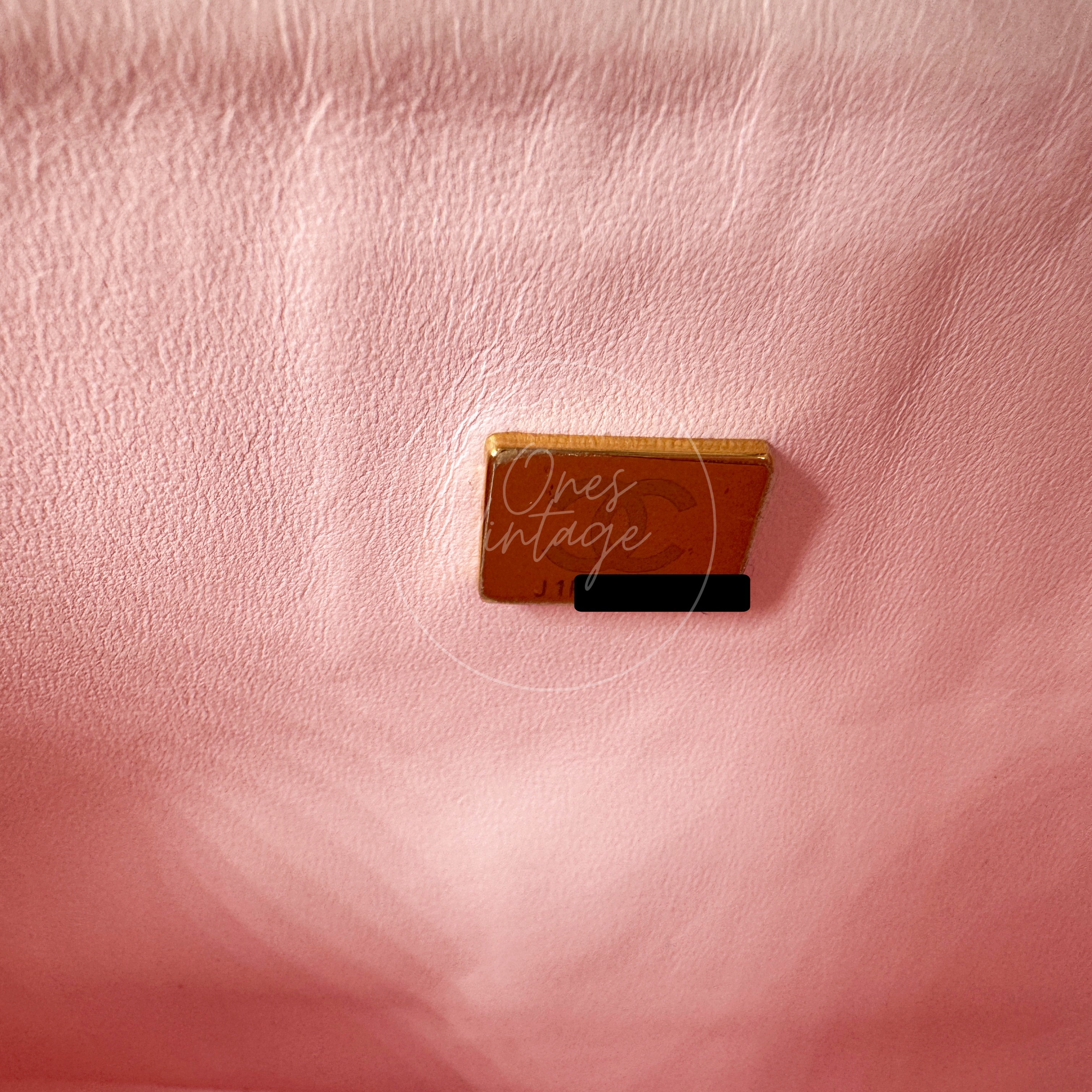 Chanel Caviar 22A Small Classic Double Flap Bag 23 GHW Pink 2022