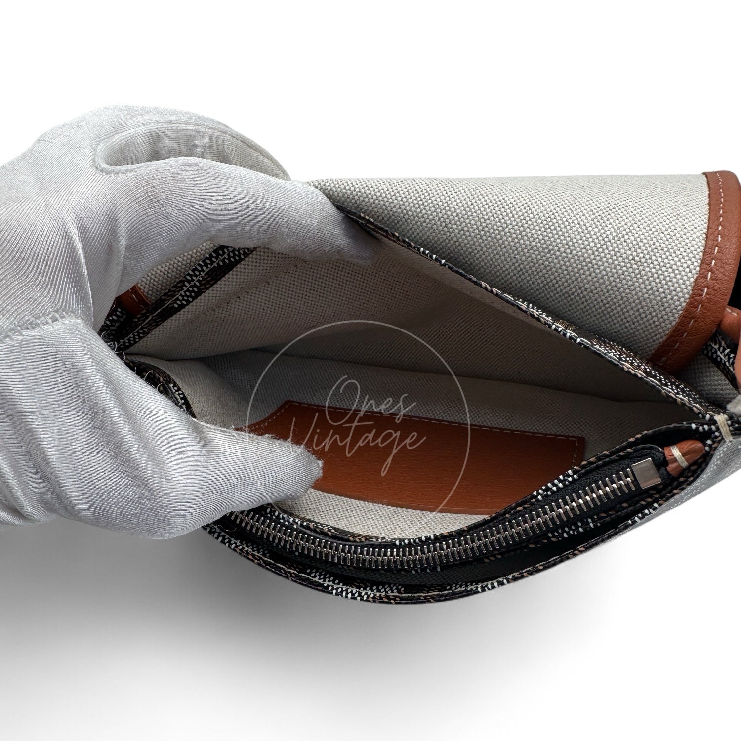 Goyard Plumet Pocket Wallet With Strap Black & Tan 2023