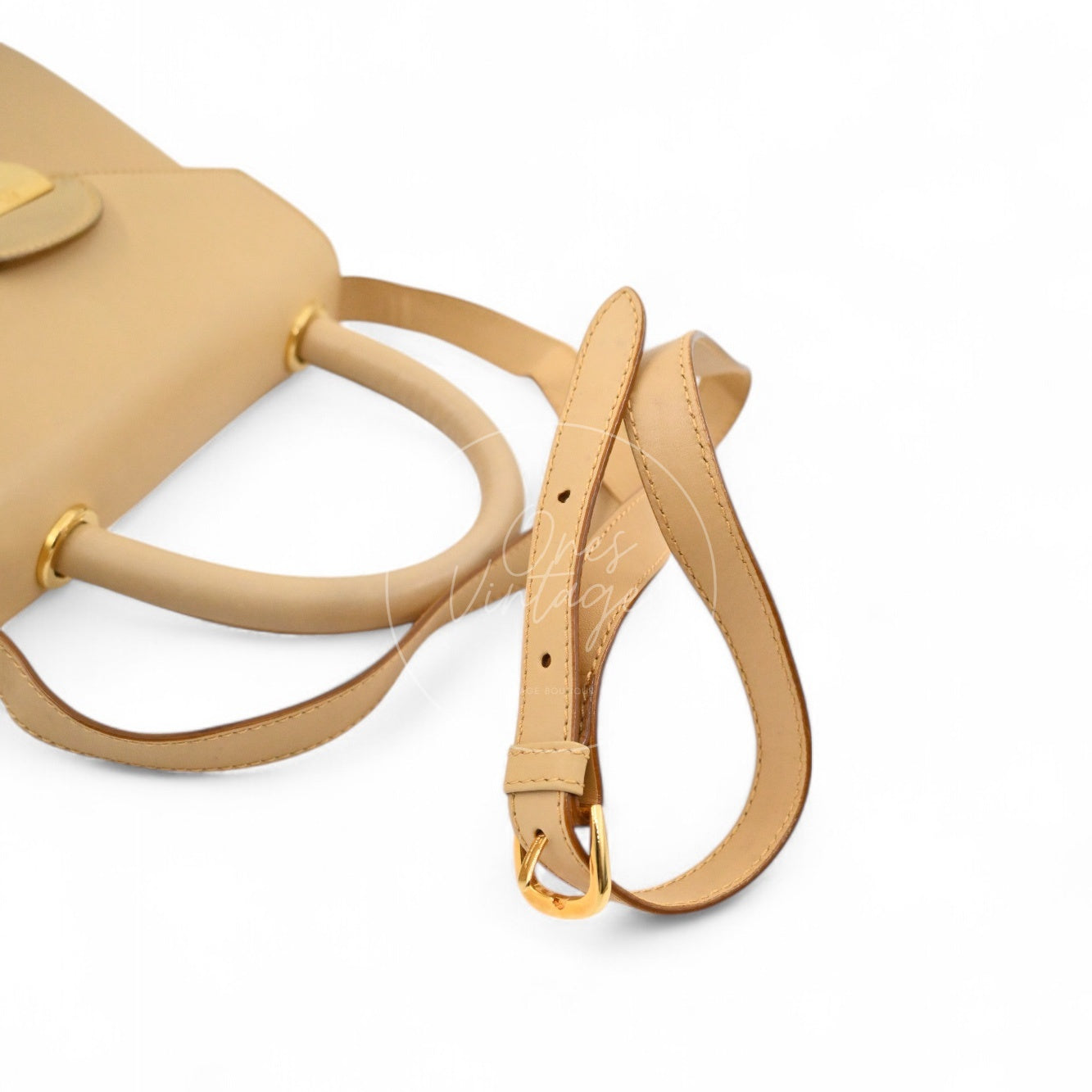 [Pre-owned] Salvatore Ferragamo Vintage Studded Top Handle Bag Beige