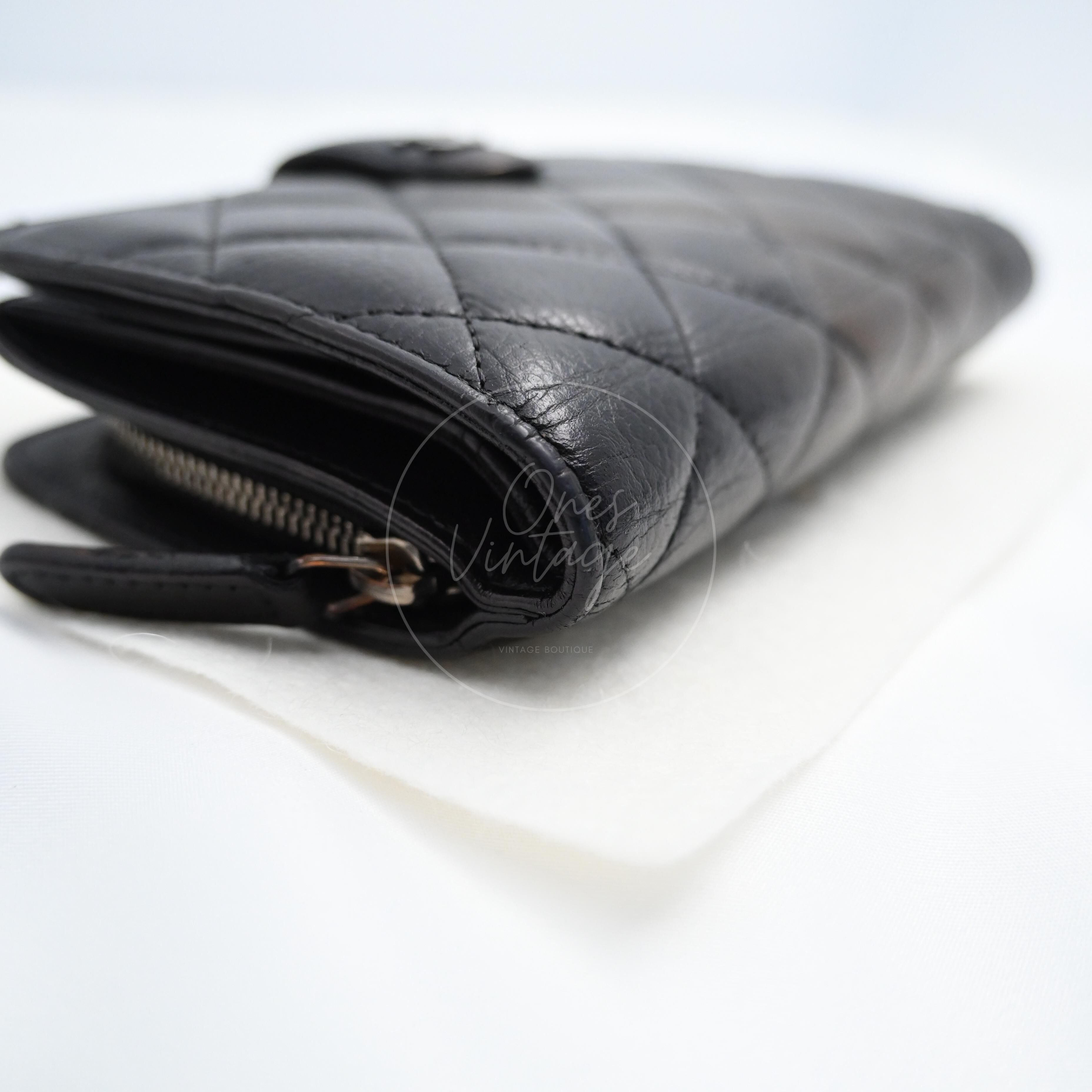 [Pre-owned] Chanel Bifold Medium Caviar Wallet With PHW