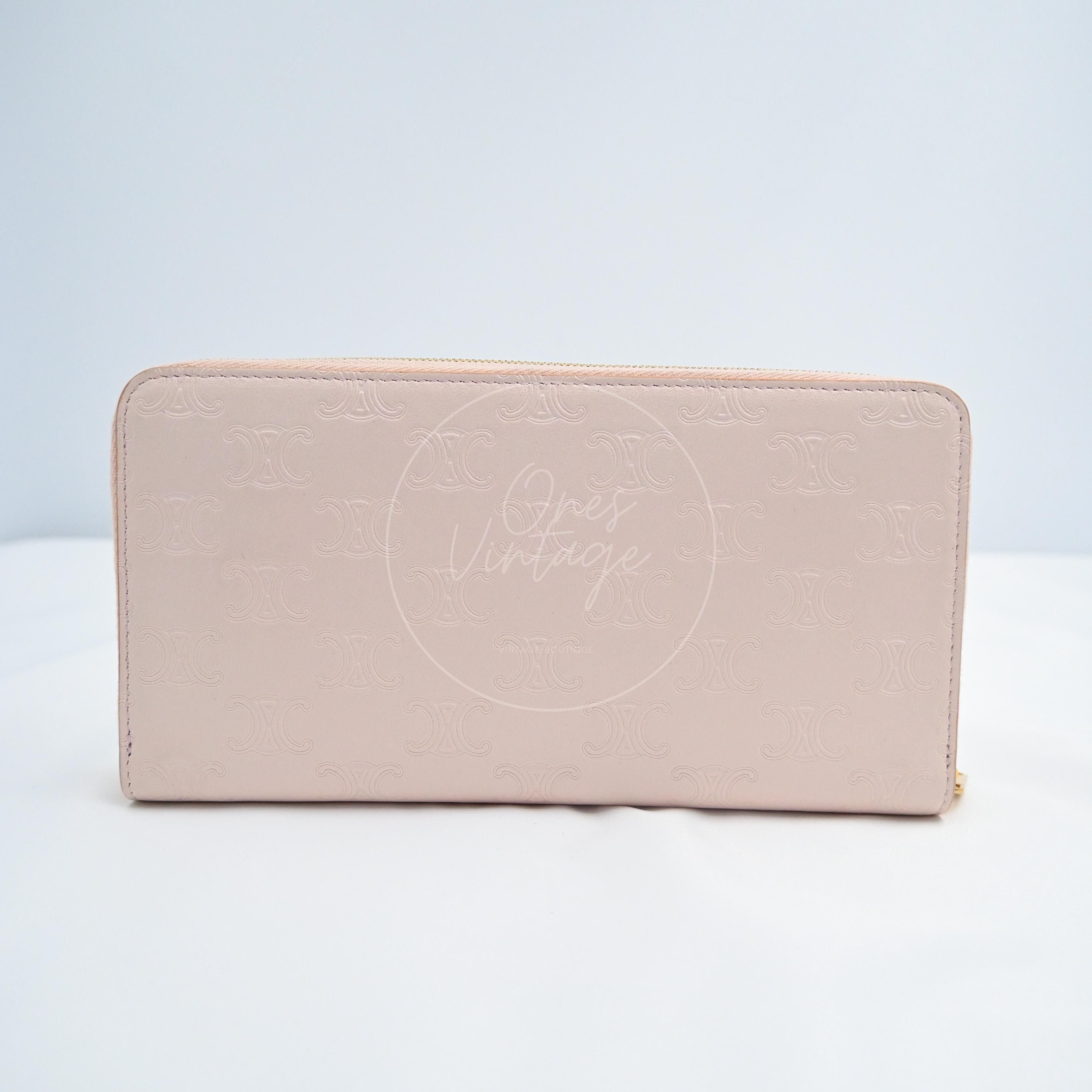 [Pre-owned] Celine Triomphe Embossed Pink Calfskin Zippy Long Wallet