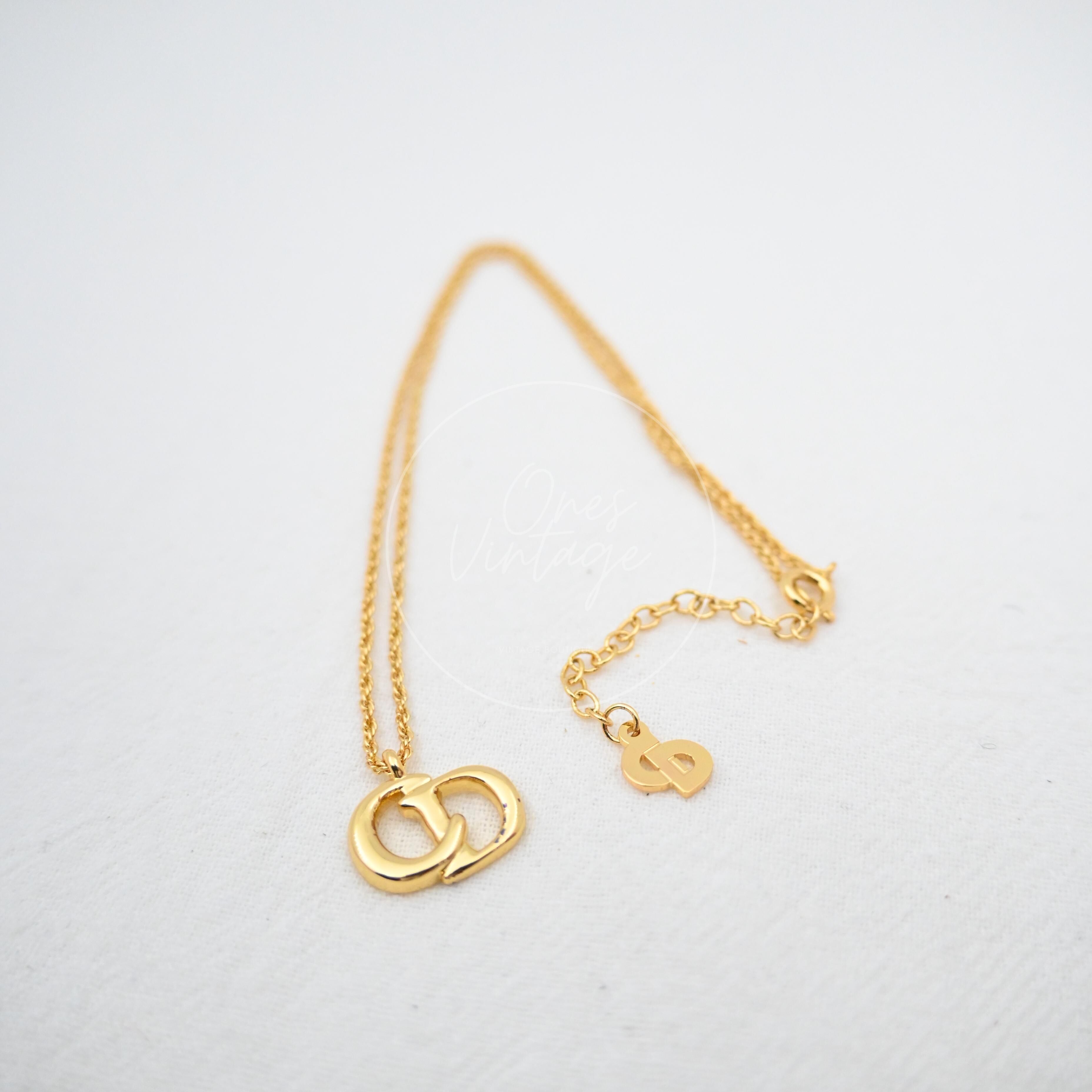 [Pre-owned] Christian Dior CD Logo Gold Necklace