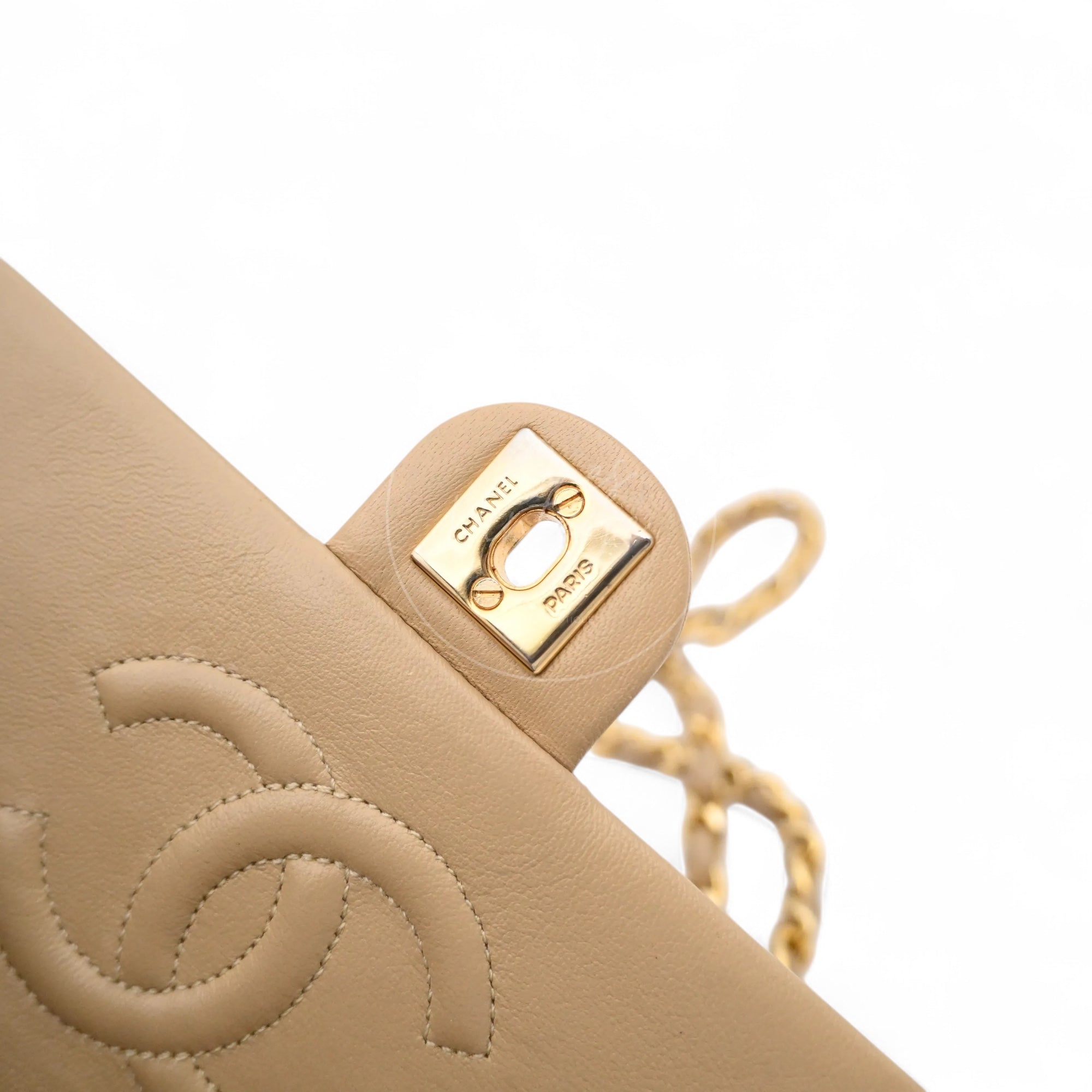 [Pre-owned] Chanel Vintage Beige Lambskin Mini Square Classic Flap Bag