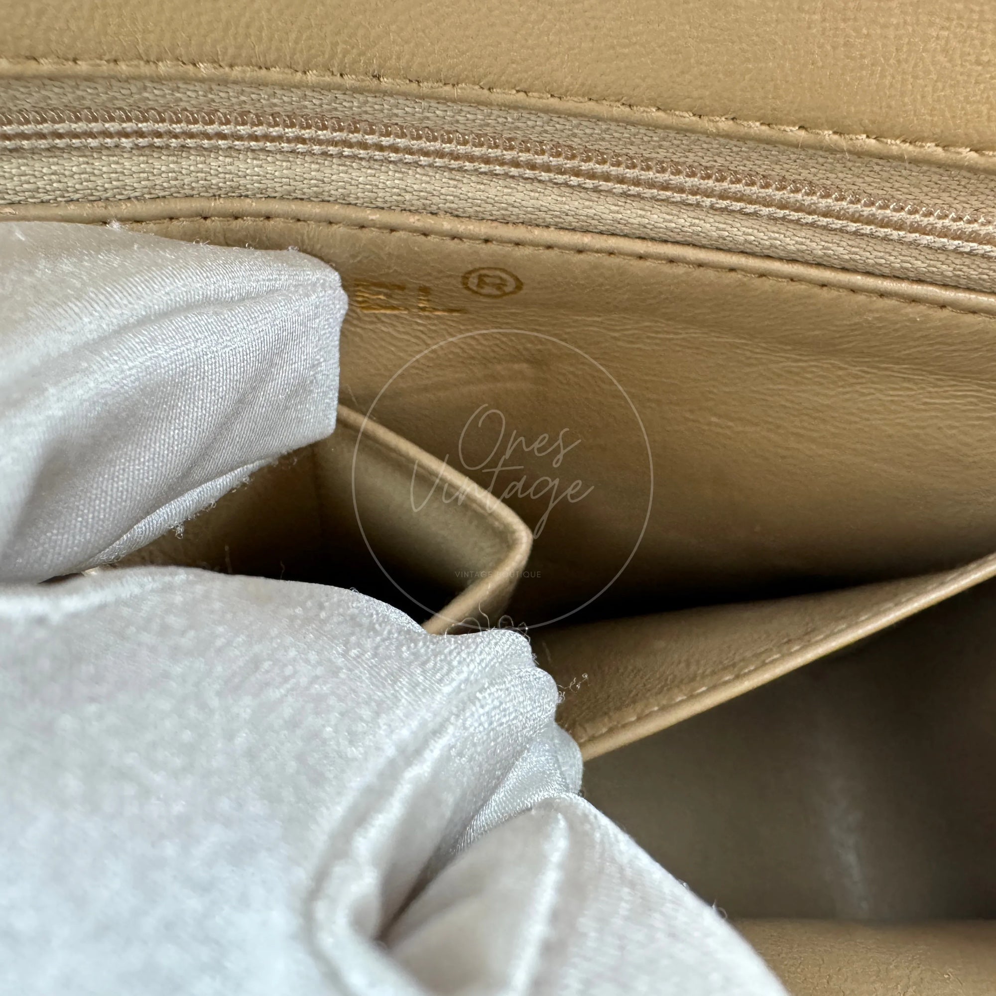 [Pre-owned] Chanel Vintage Beige Lambskin Mini Square Classic Flap Bag