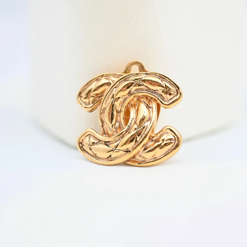 [Pre-owned] Chanel Vintage CC Earrings Clip-On Gold