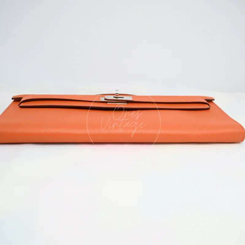 [Pre-owned] Hermes Kelly Cut Clutch Orange Epsom Stamp Square R