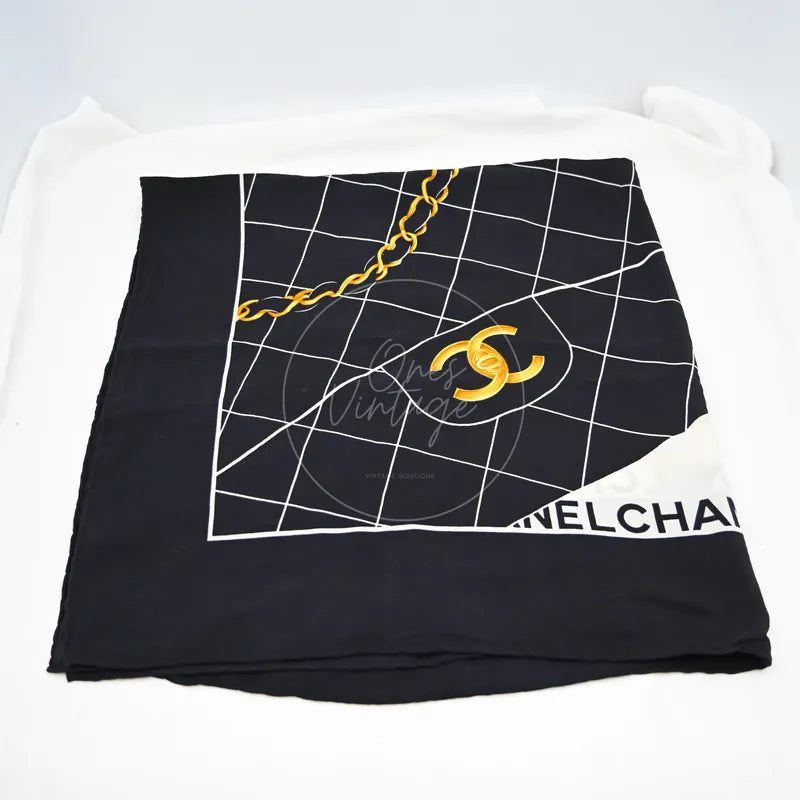[Pre-owned] Chanel Silk CC Square Scarf