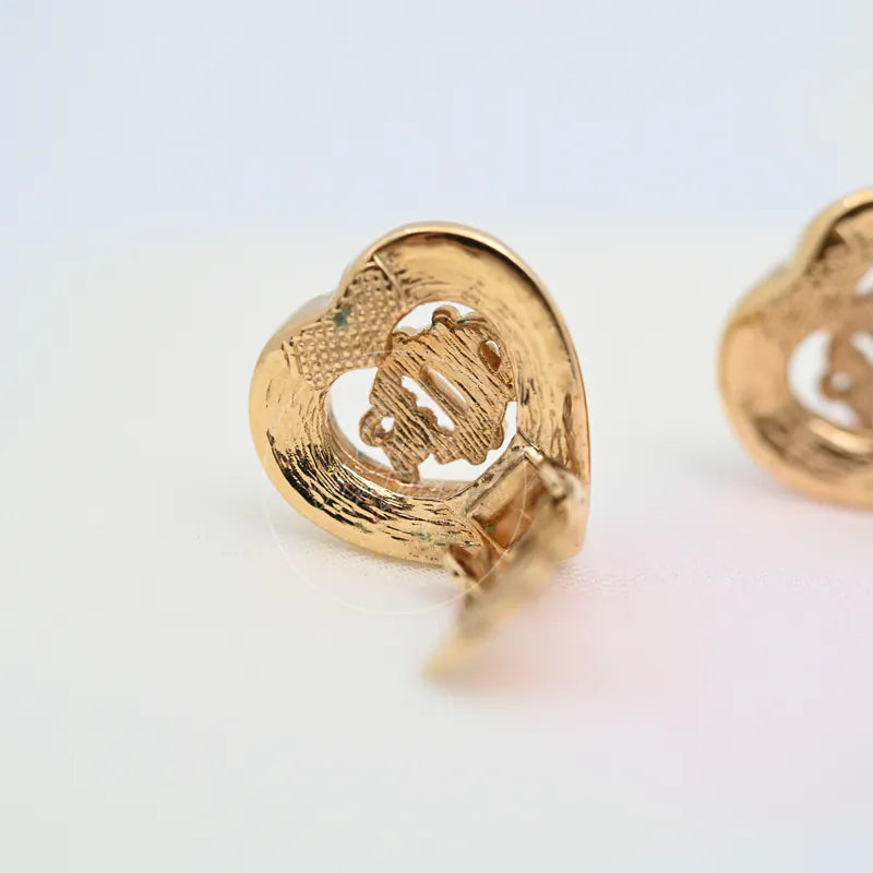 [Pre-owned] Dior Carriage Heart Shaped CD Crystal logo Ear-Clips