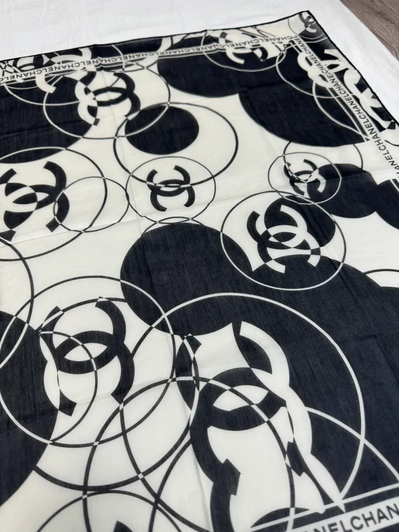 [Pre-owned] Chanel Scarf Petit Carre CC In Cotton And Silk