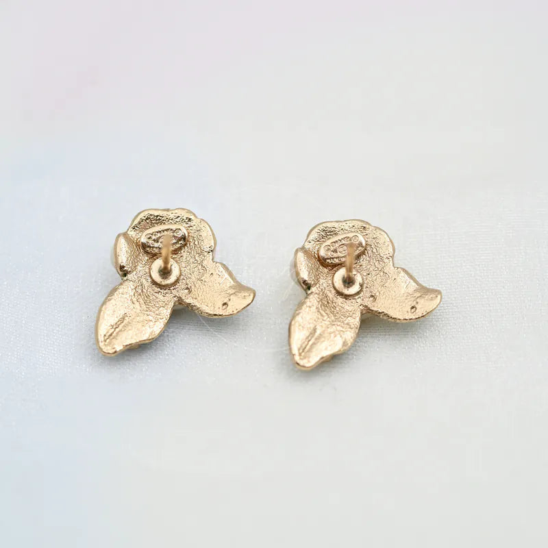 [Pre-owned] Chanel Camellia Baramotif Stud Earrings