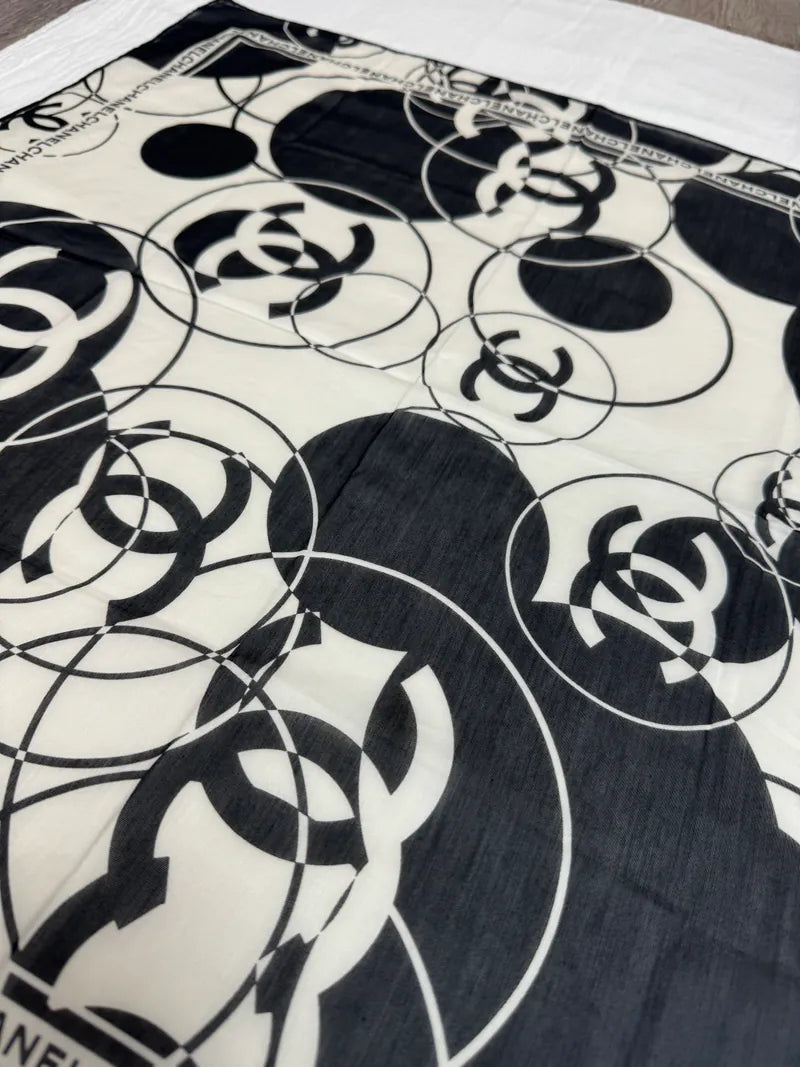 [Pre-owned] Chanel Scarf Petit Carre CC In Cotton And Silk