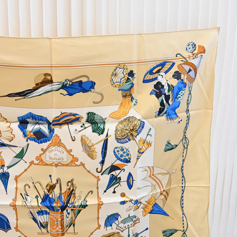 [Pre-owned] Hermes Beige & Multicolor Silk Scarf